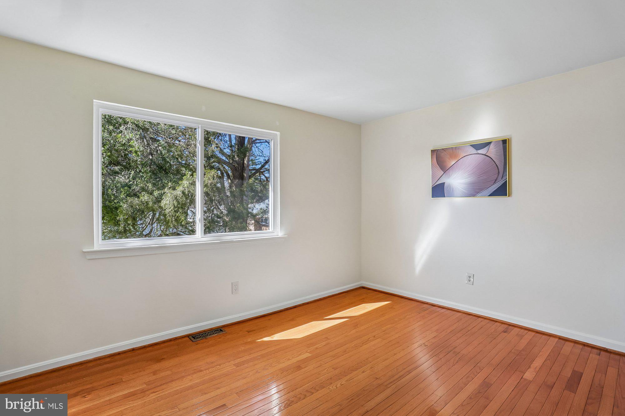 AUTUMN WALK - Residential