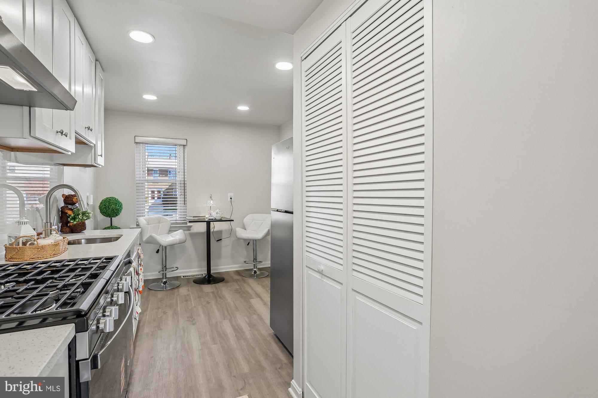 AUTUMN WALK - Residential