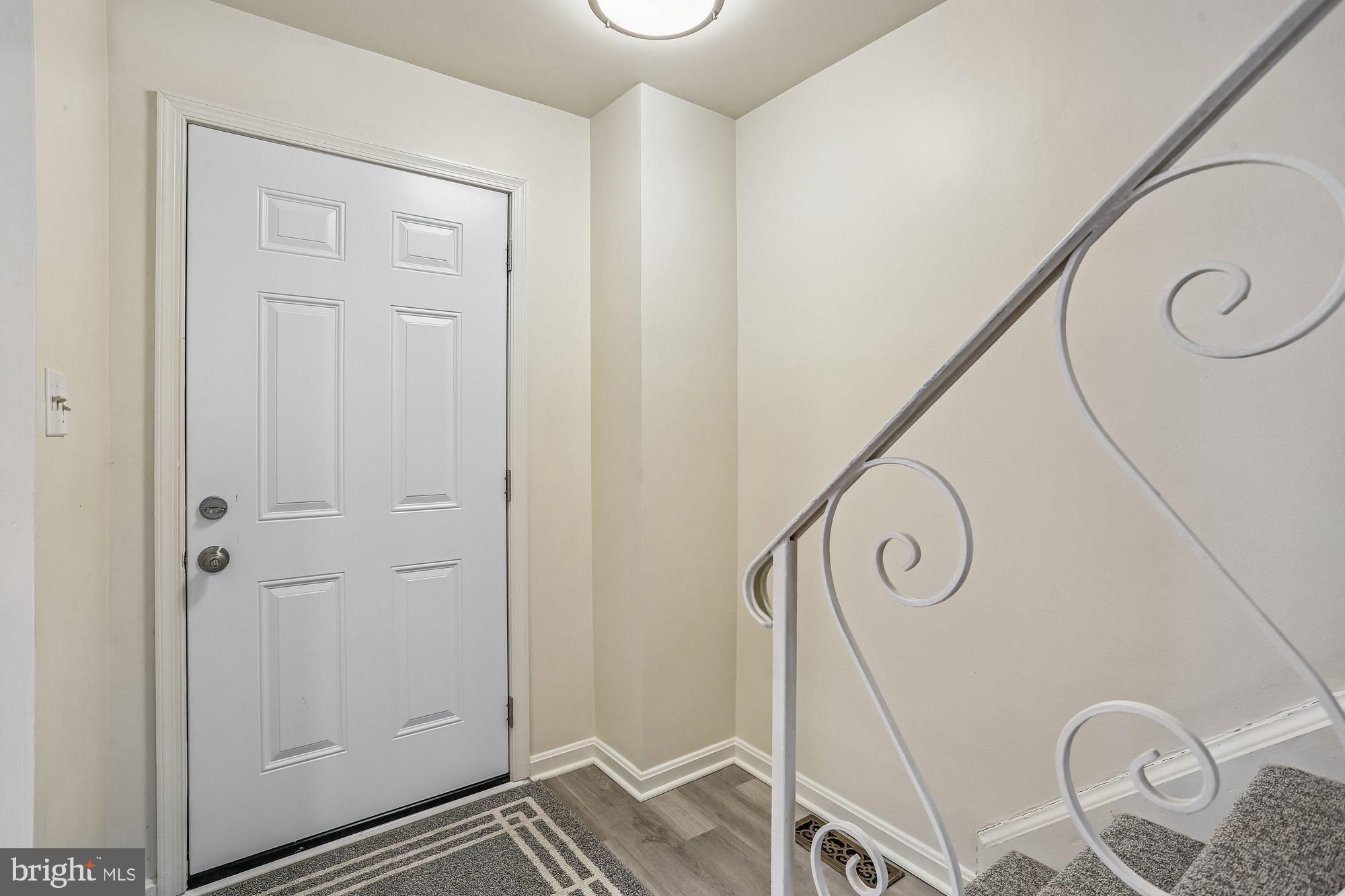 AUTUMN WALK - Residential