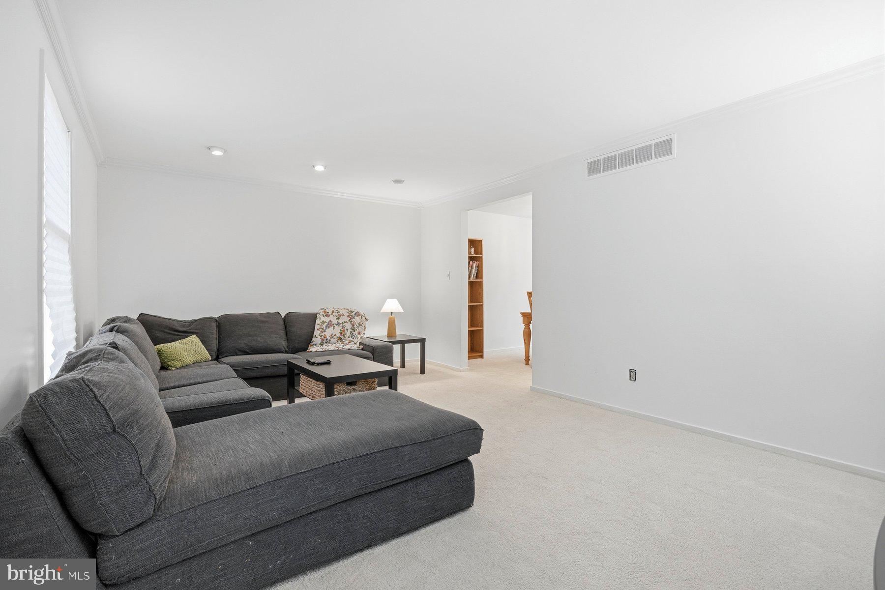 HARPERS CHOICE - Residential