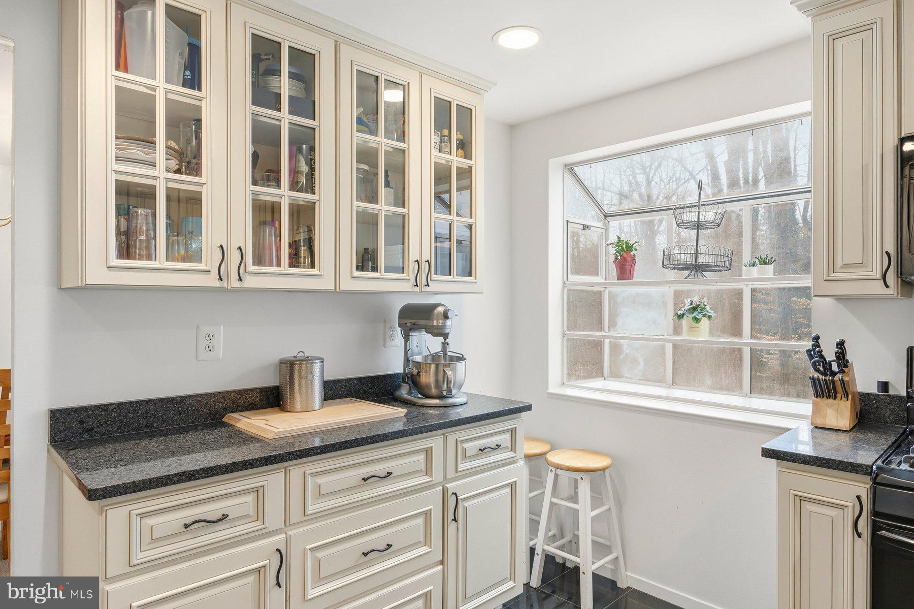 HARPERS CHOICE - Residential