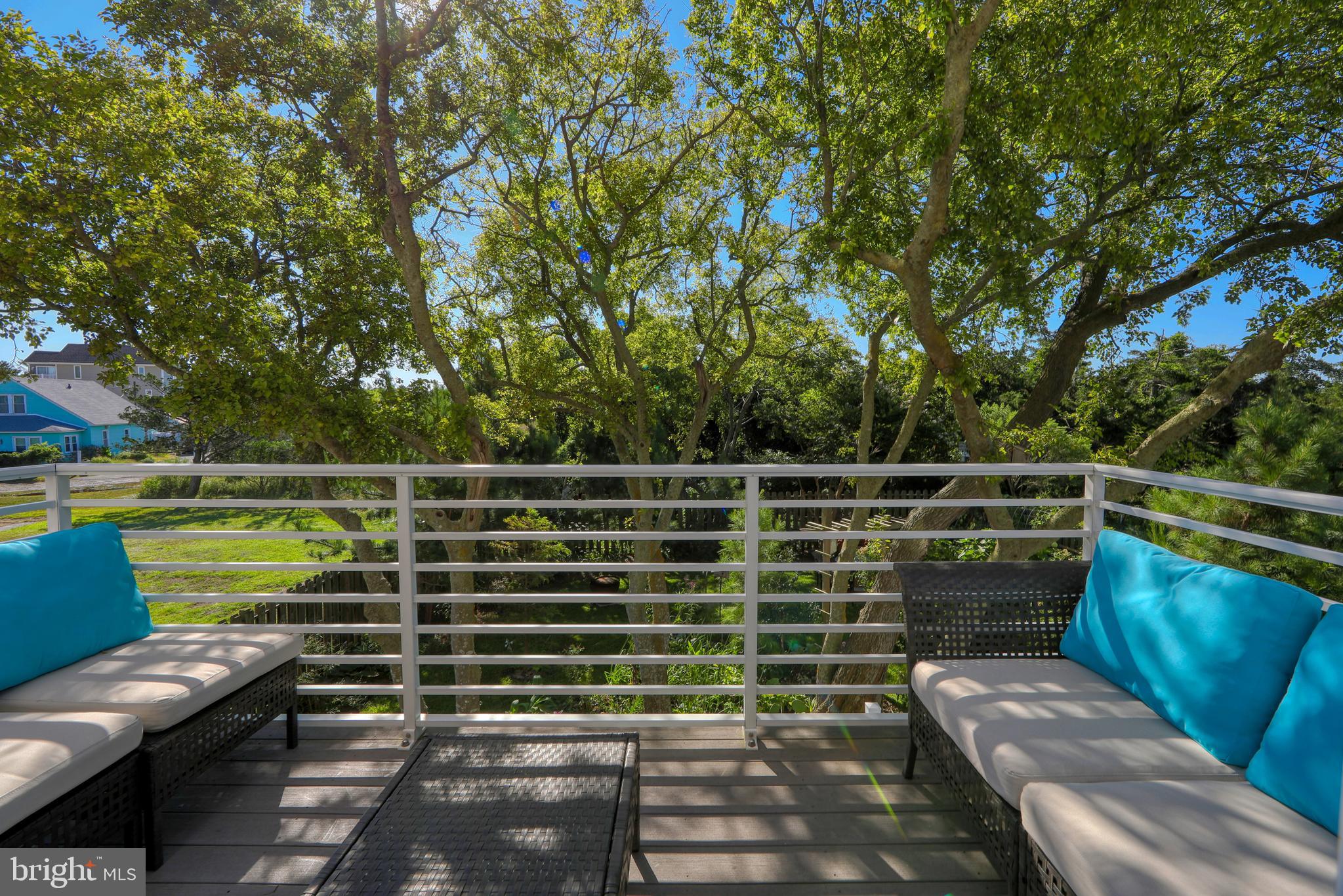 LEWES BEACH - Commercial Sale