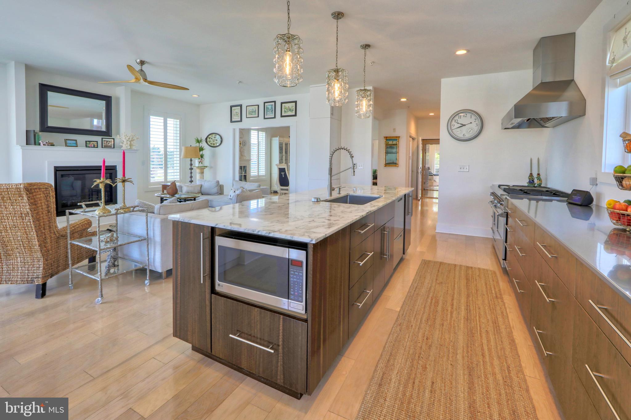 LEWES BEACH - Commercial Sale