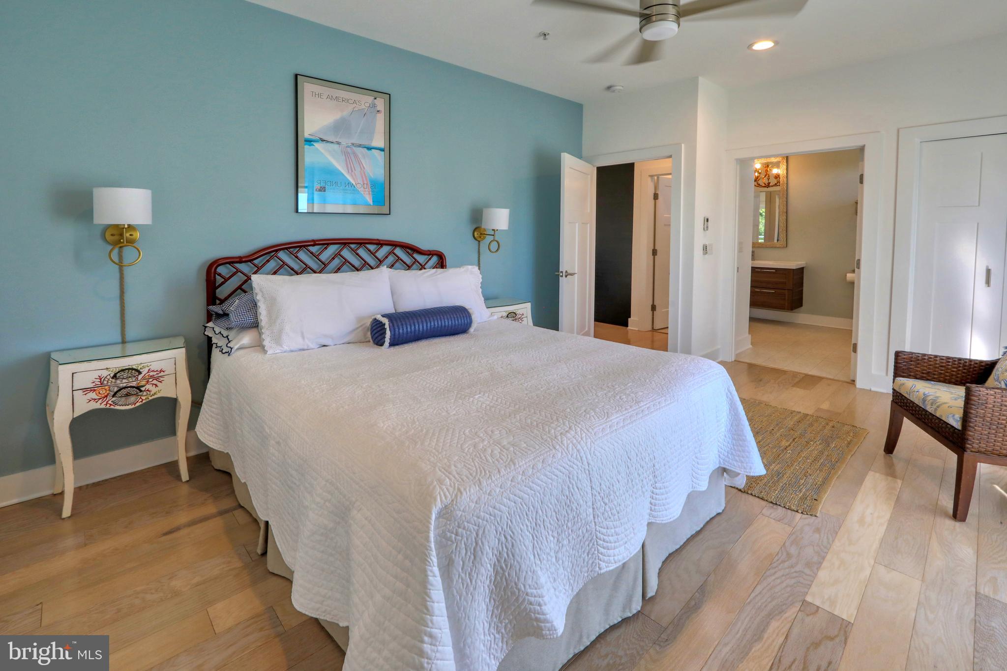 LEWES BEACH - Commercial Sale