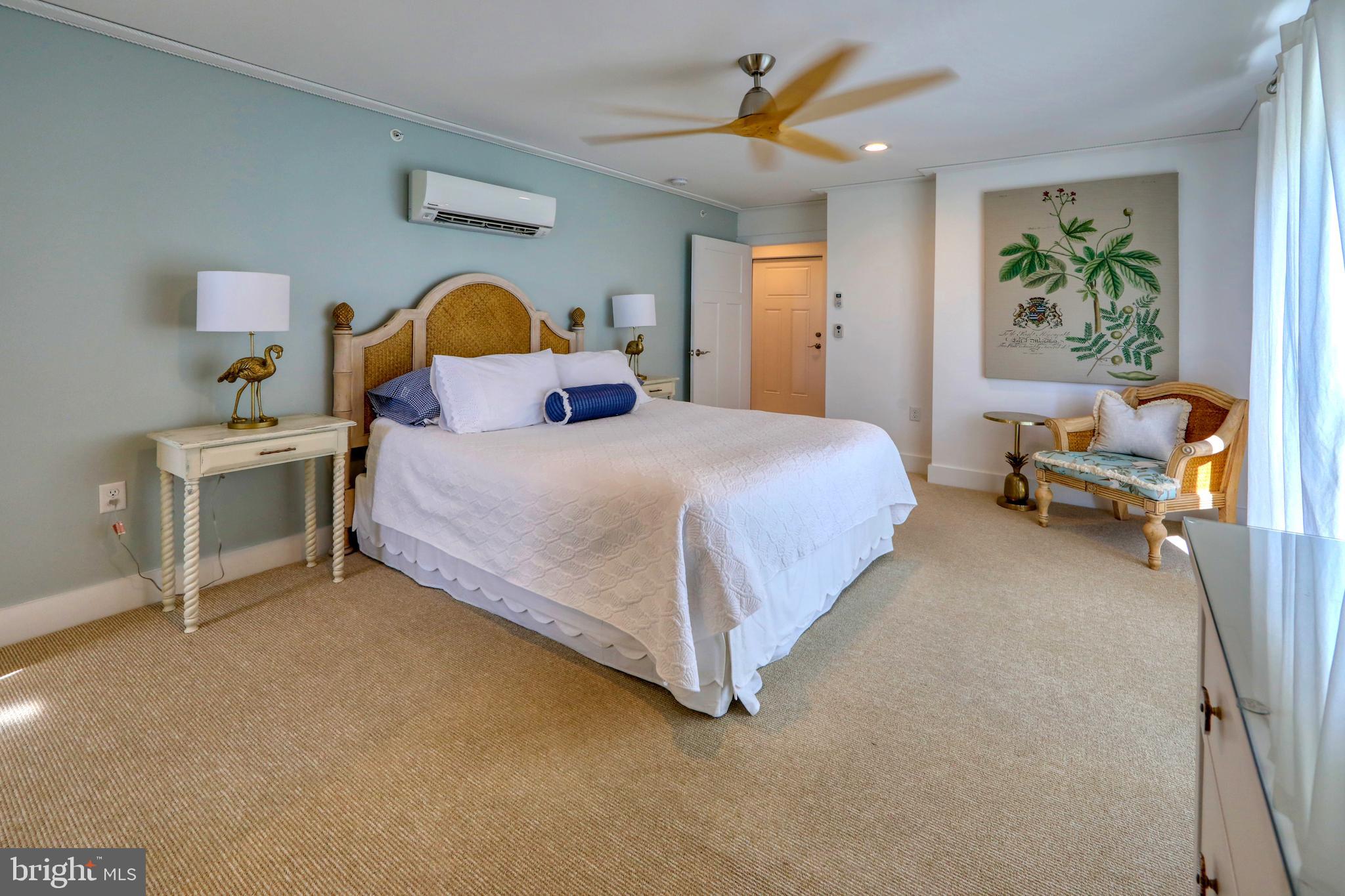 LEWES BEACH - Commercial Sale