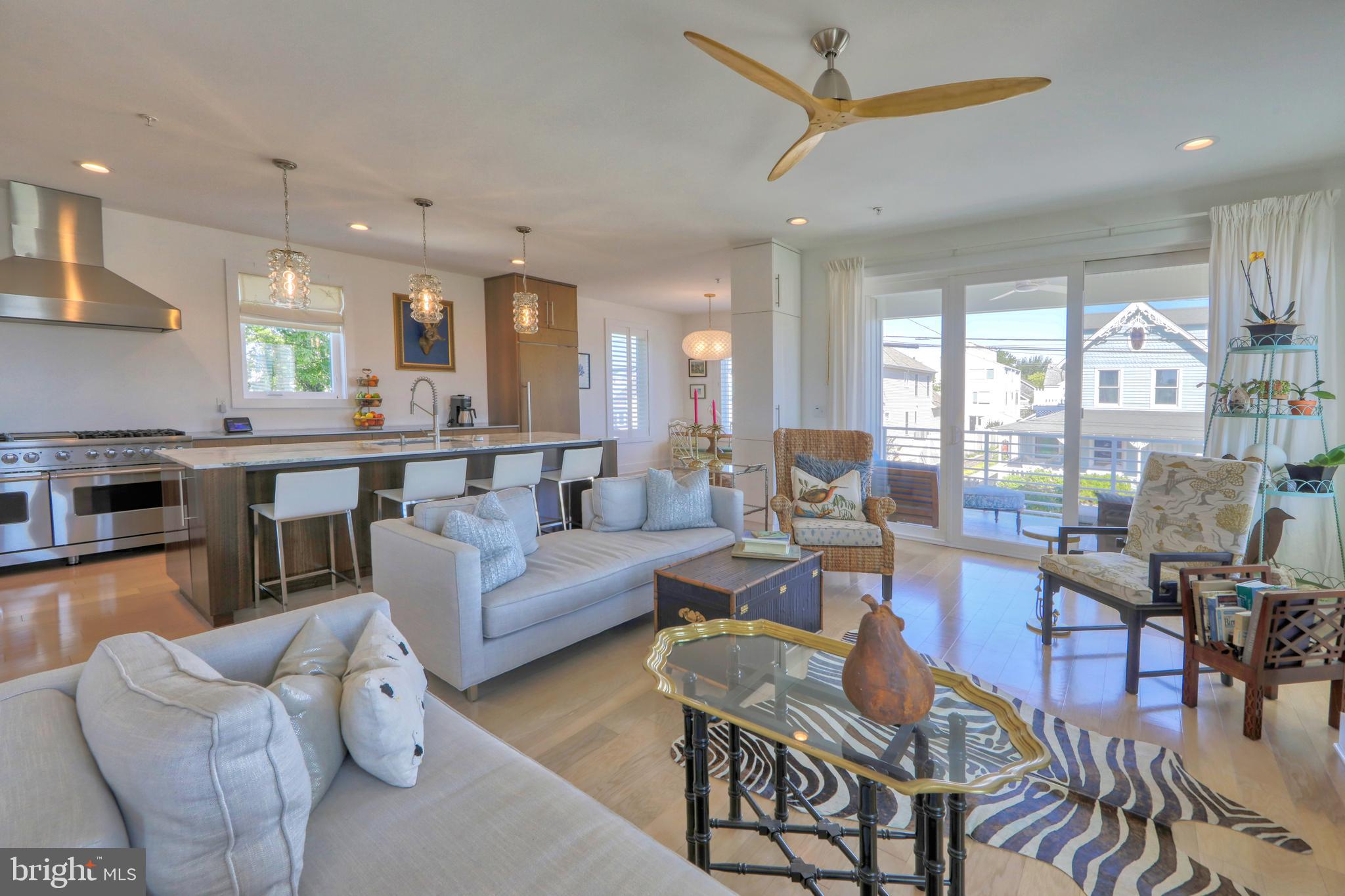 LEWES BEACH - Commercial Sale