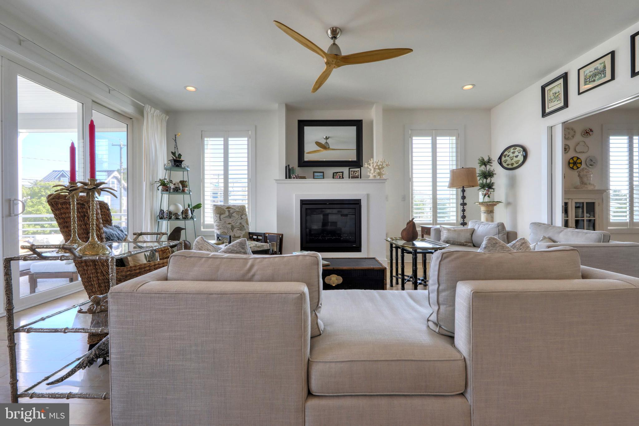 LEWES BEACH - Commercial Sale