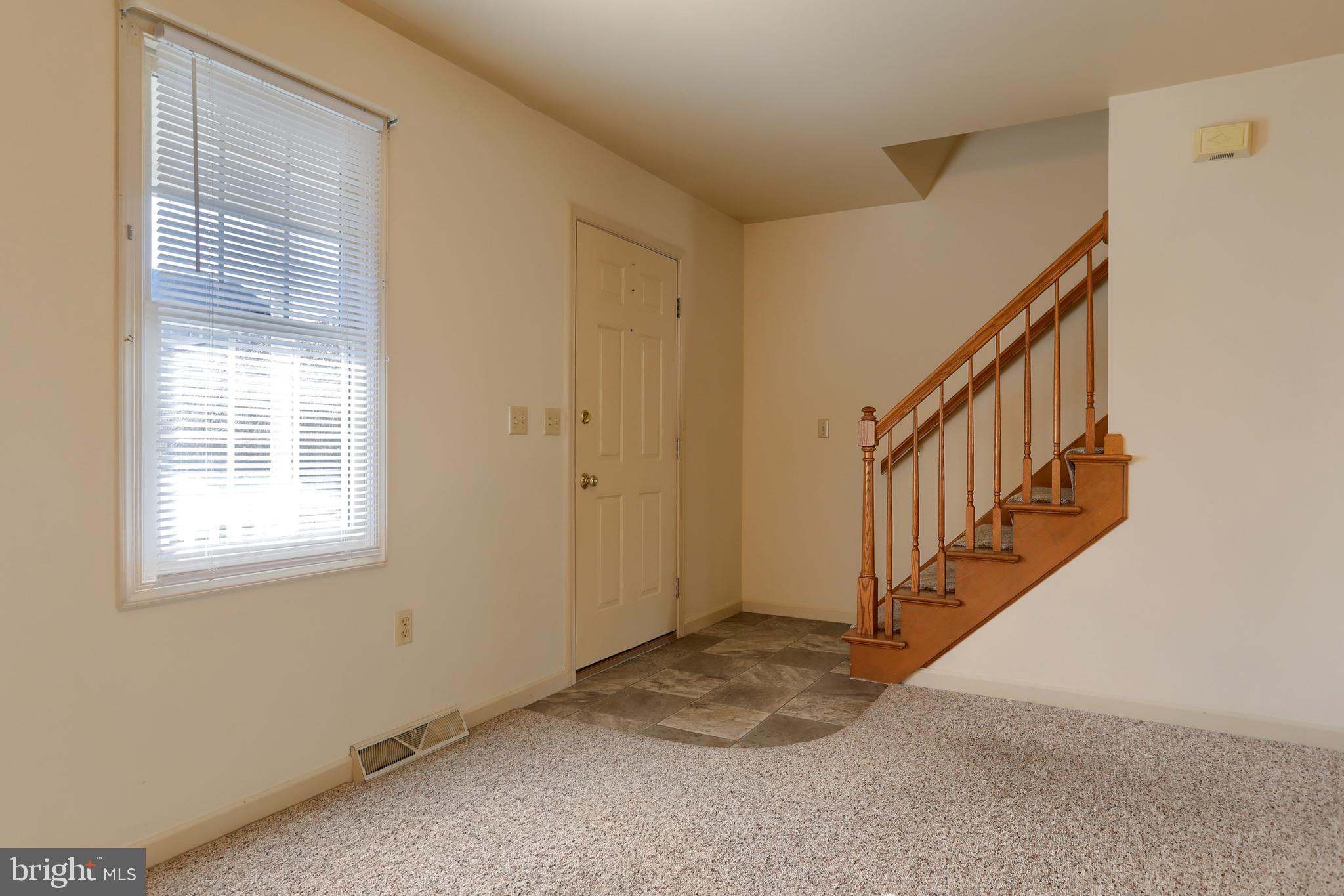 OAK HILLS - Residential