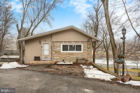 5605 CREEKVIEW ROAD MECHANICSBURG PA 17050