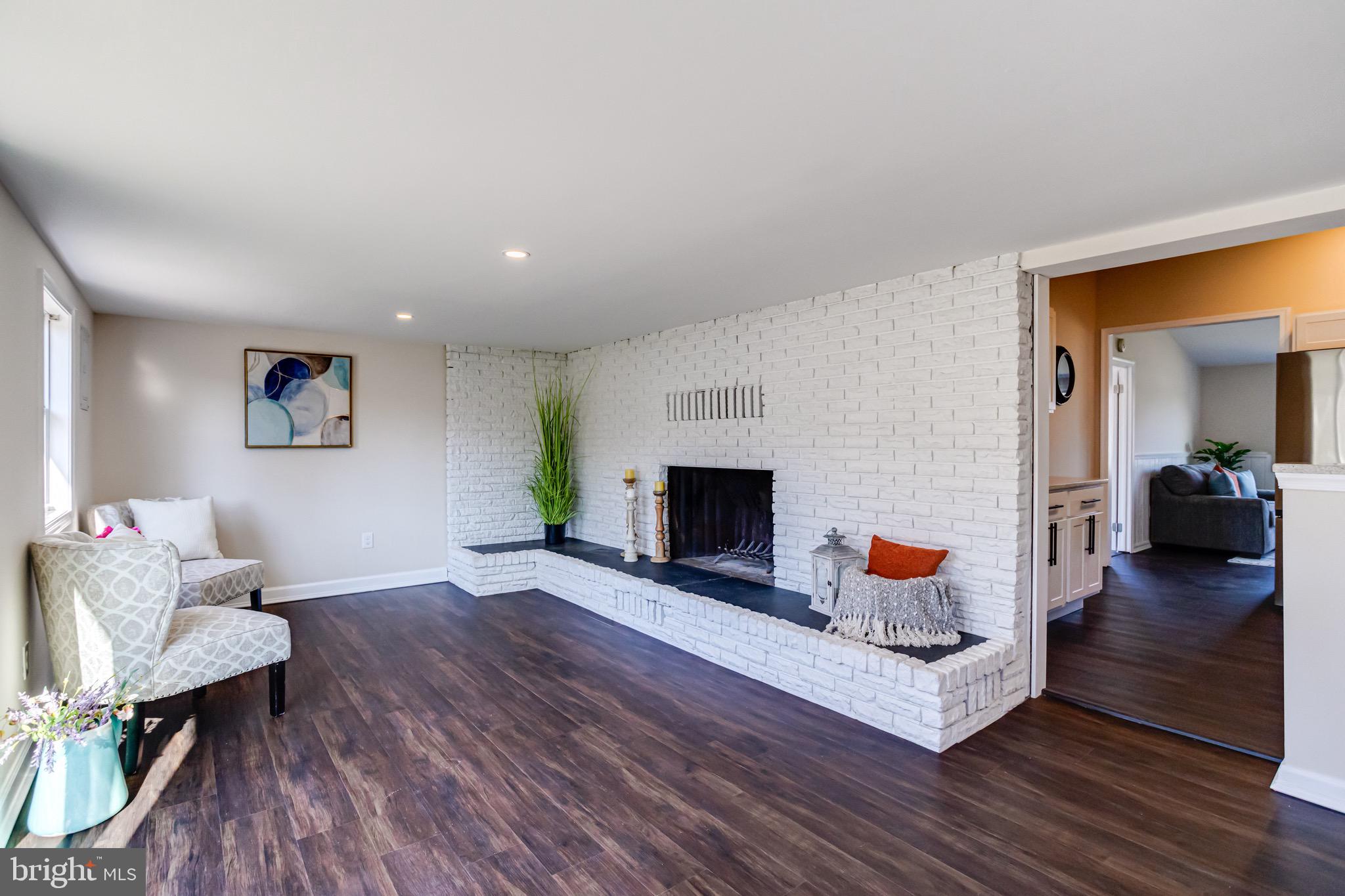 FLYING POINT - Residential