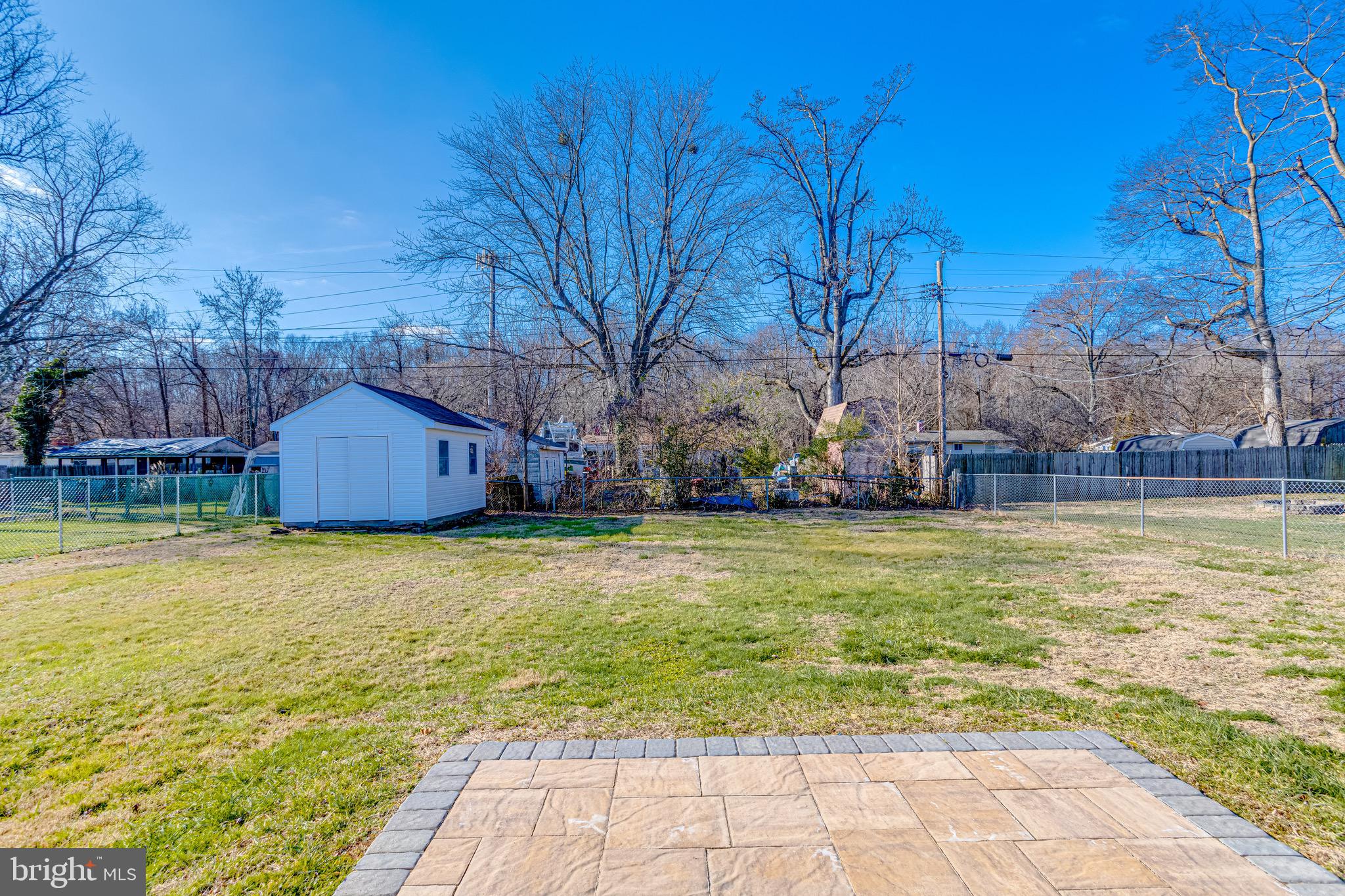 FLYING POINT - Residential