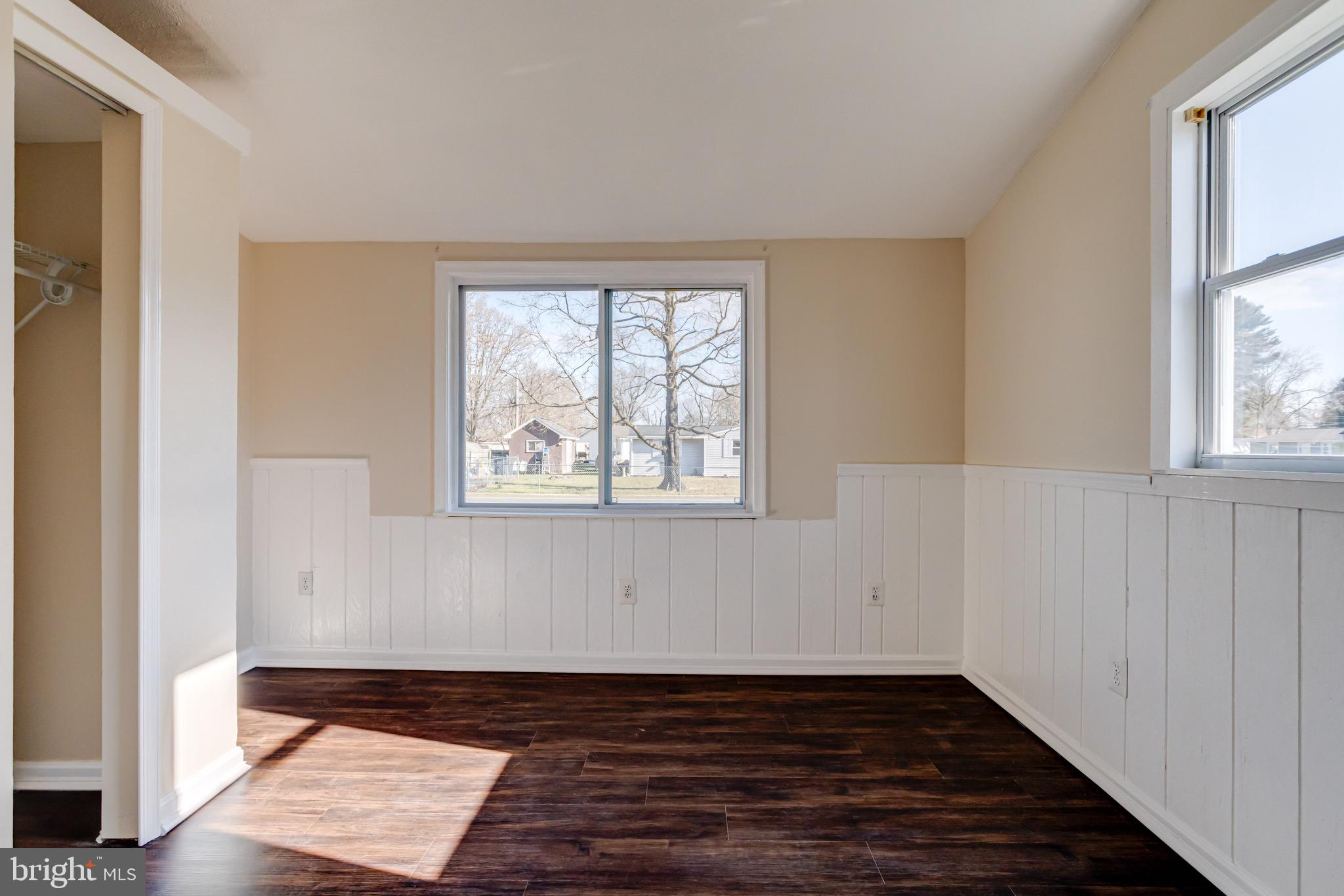 FLYING POINT - Residential