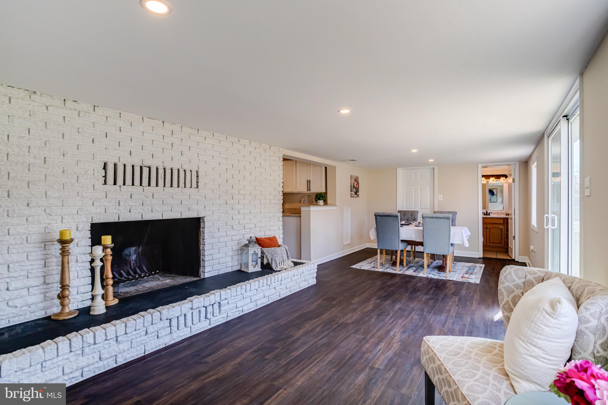 FLYING POINT - Residential