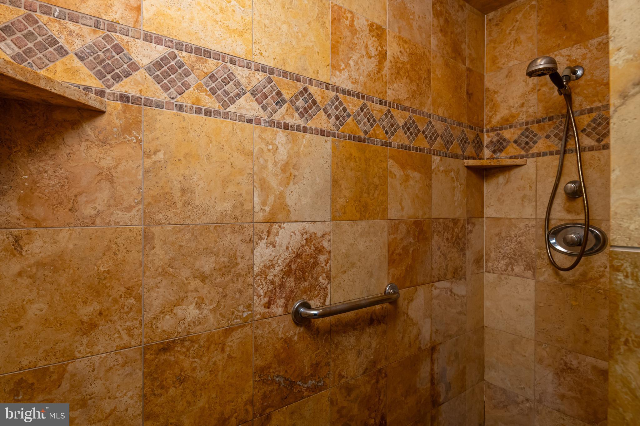 TIMBERLAINE - Residential