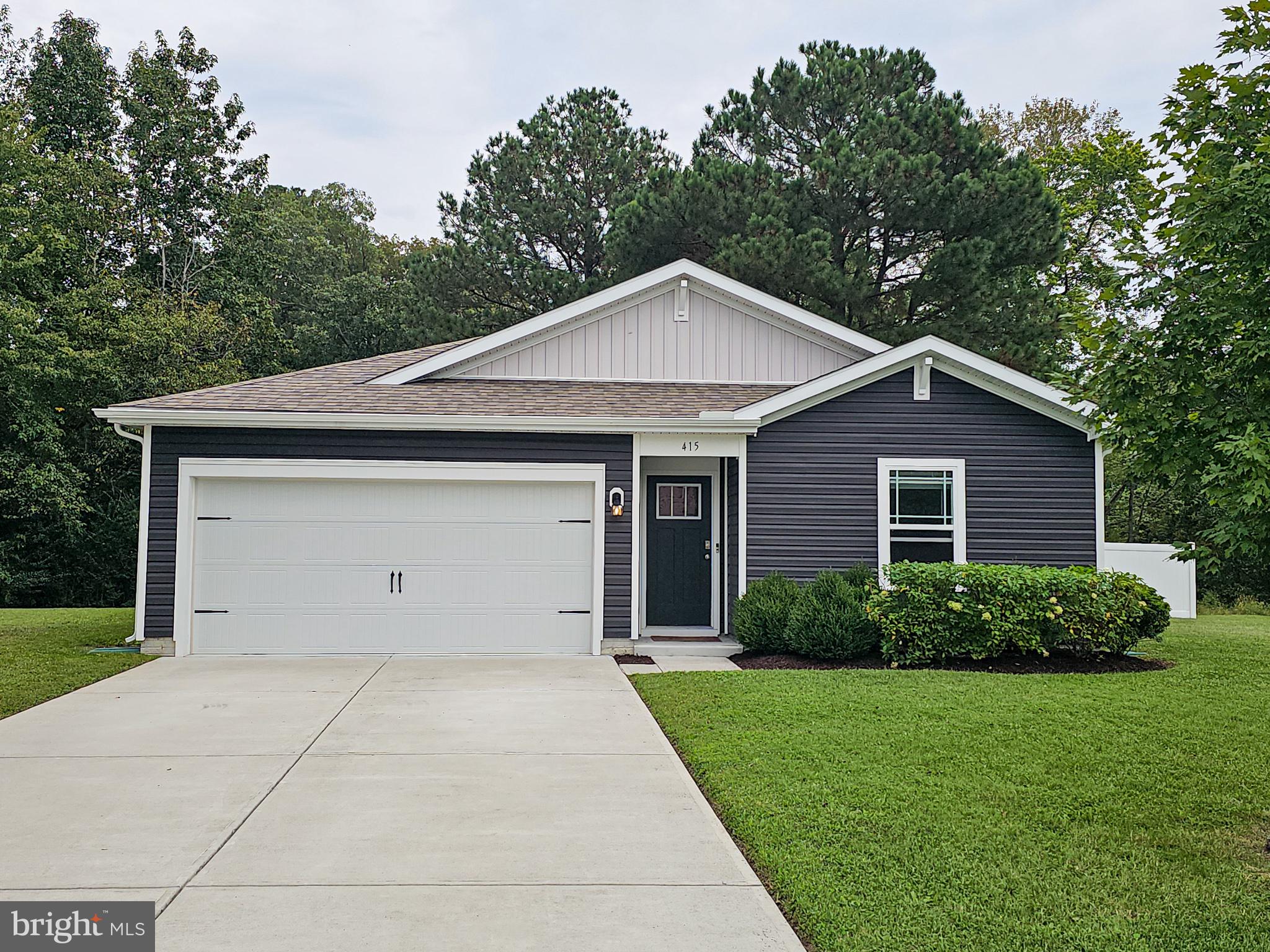 CREEKSIDE EAST - Residential