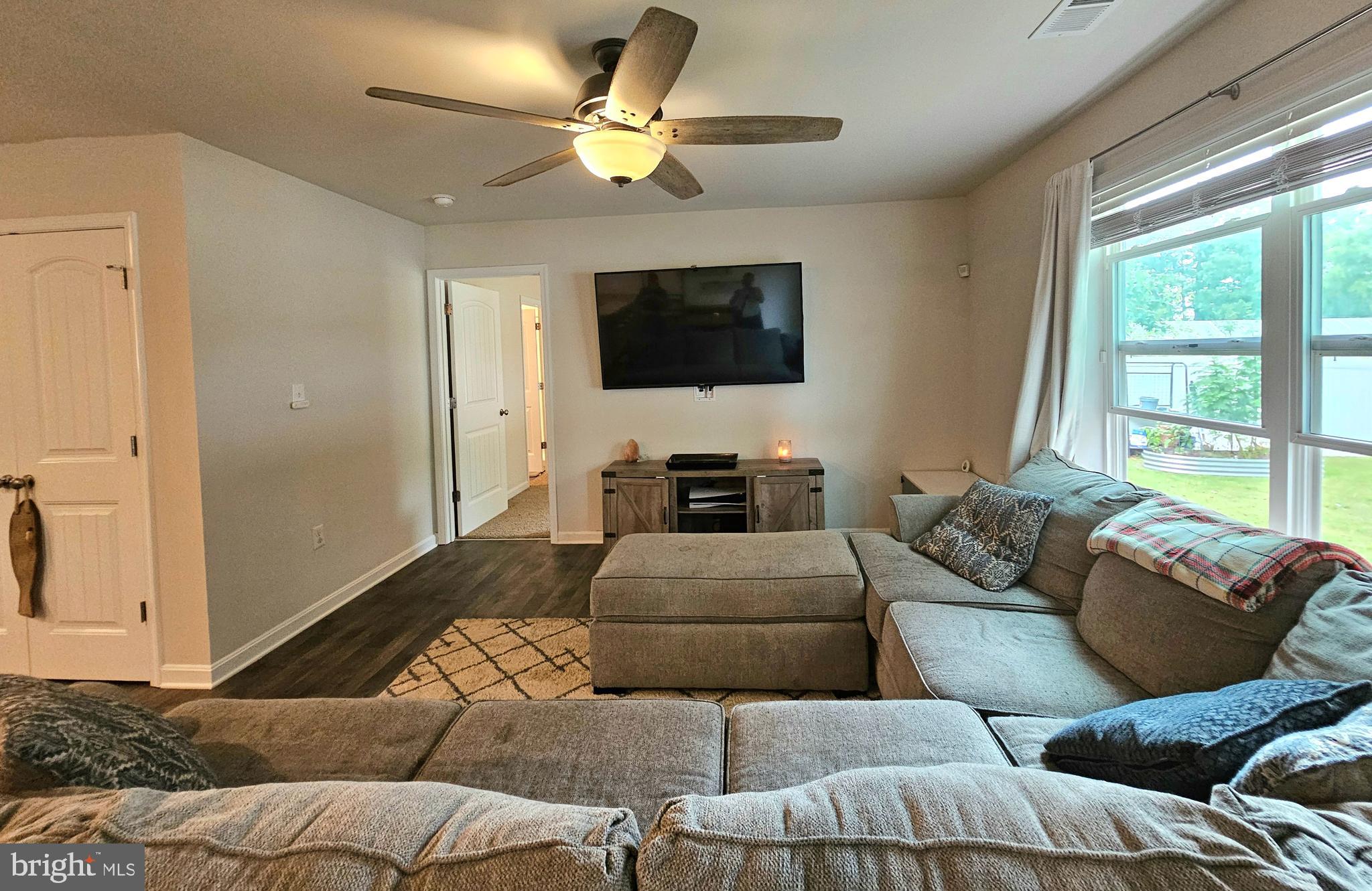 CREEKSIDE EAST - Residential