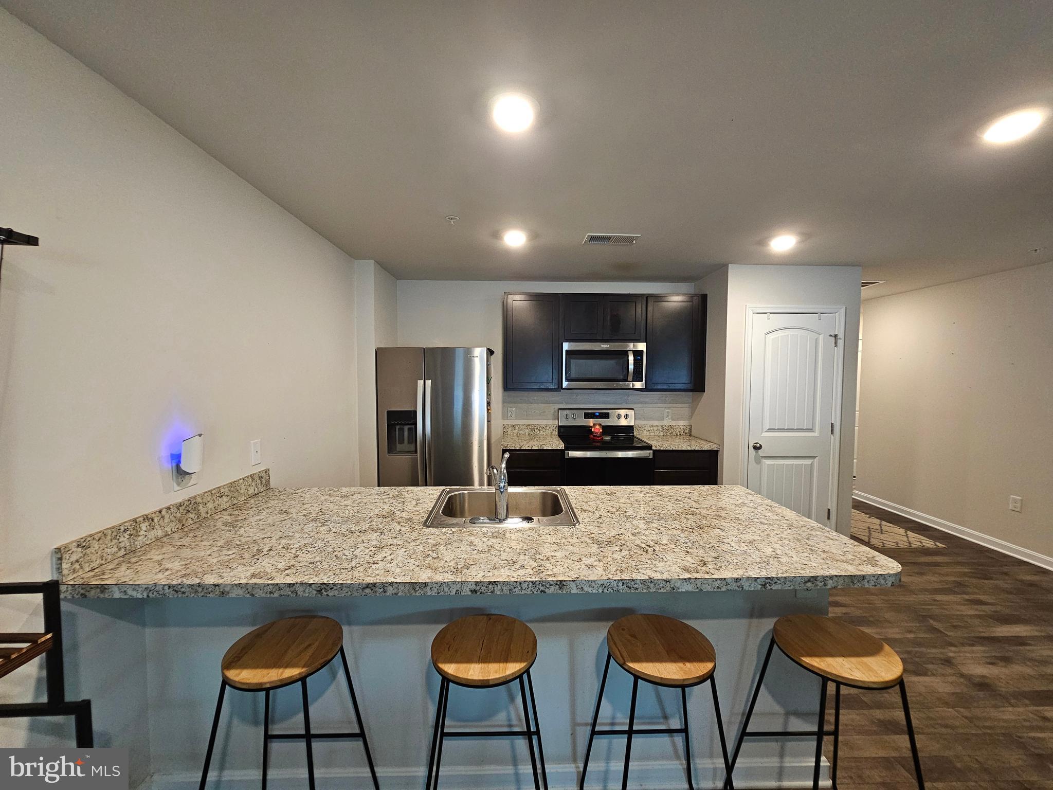 CREEKSIDE EAST - Residential