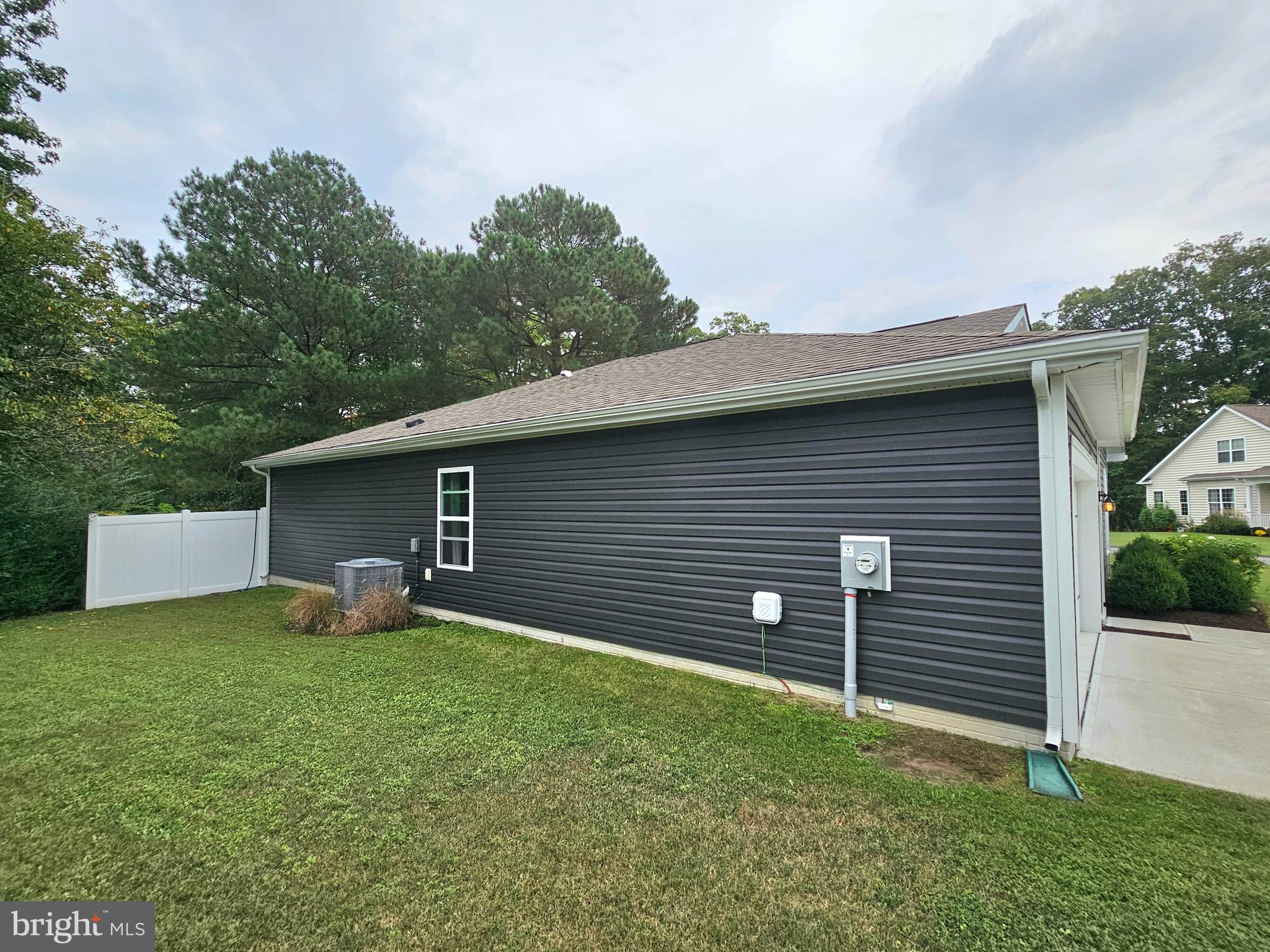 CREEKSIDE EAST - Residential