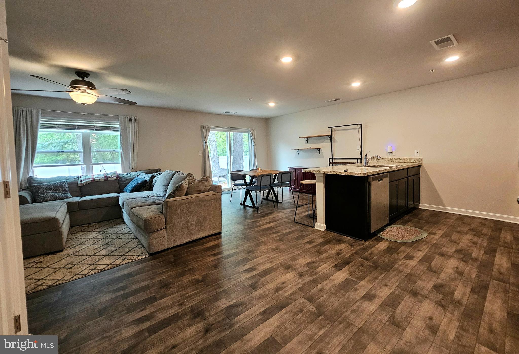 CREEKSIDE EAST - Residential