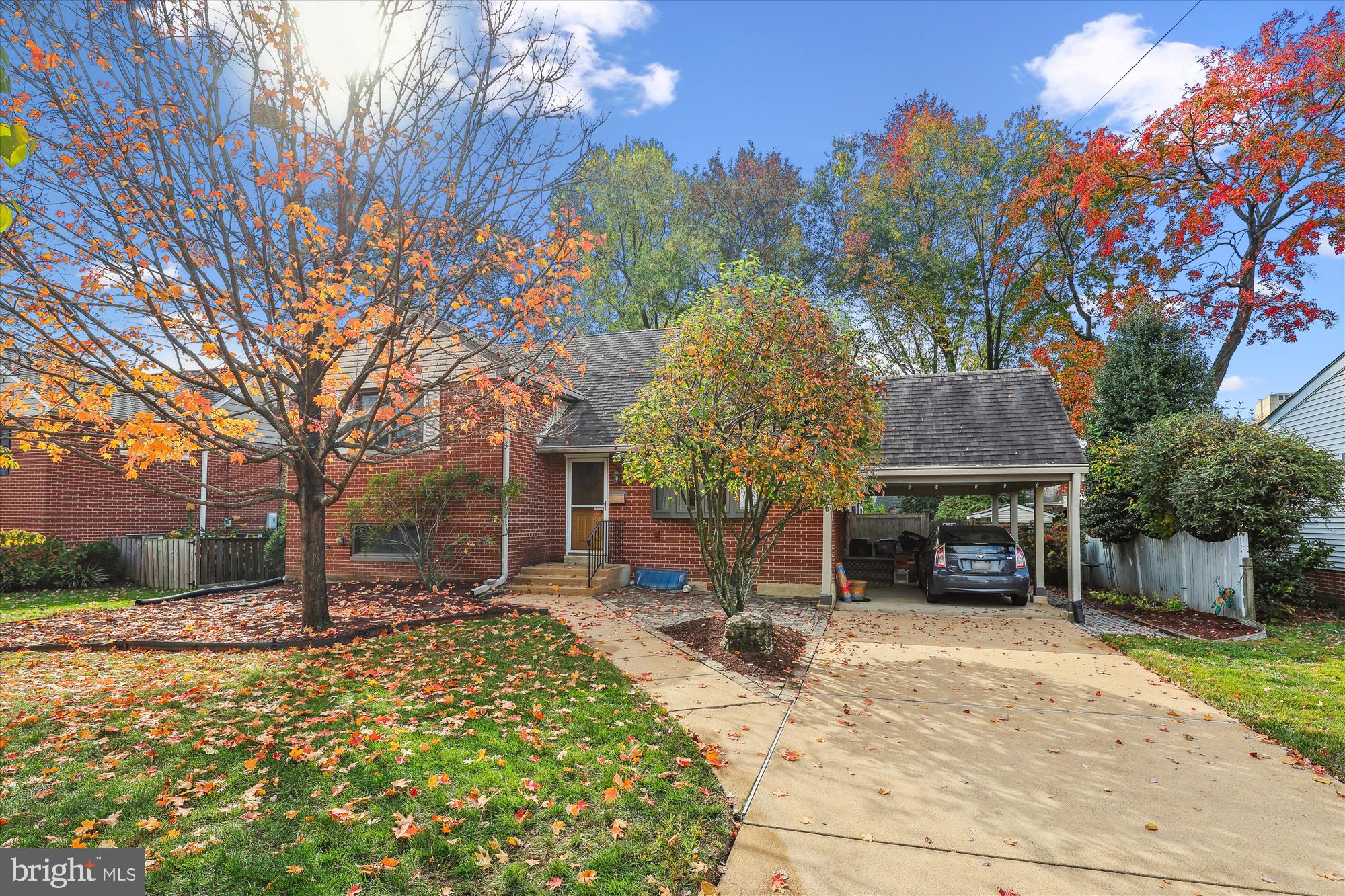 BROOKVILLE - Residential