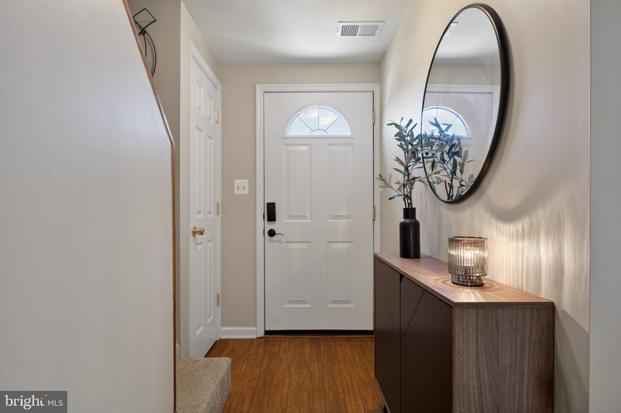 612 HEMLOCK COURT