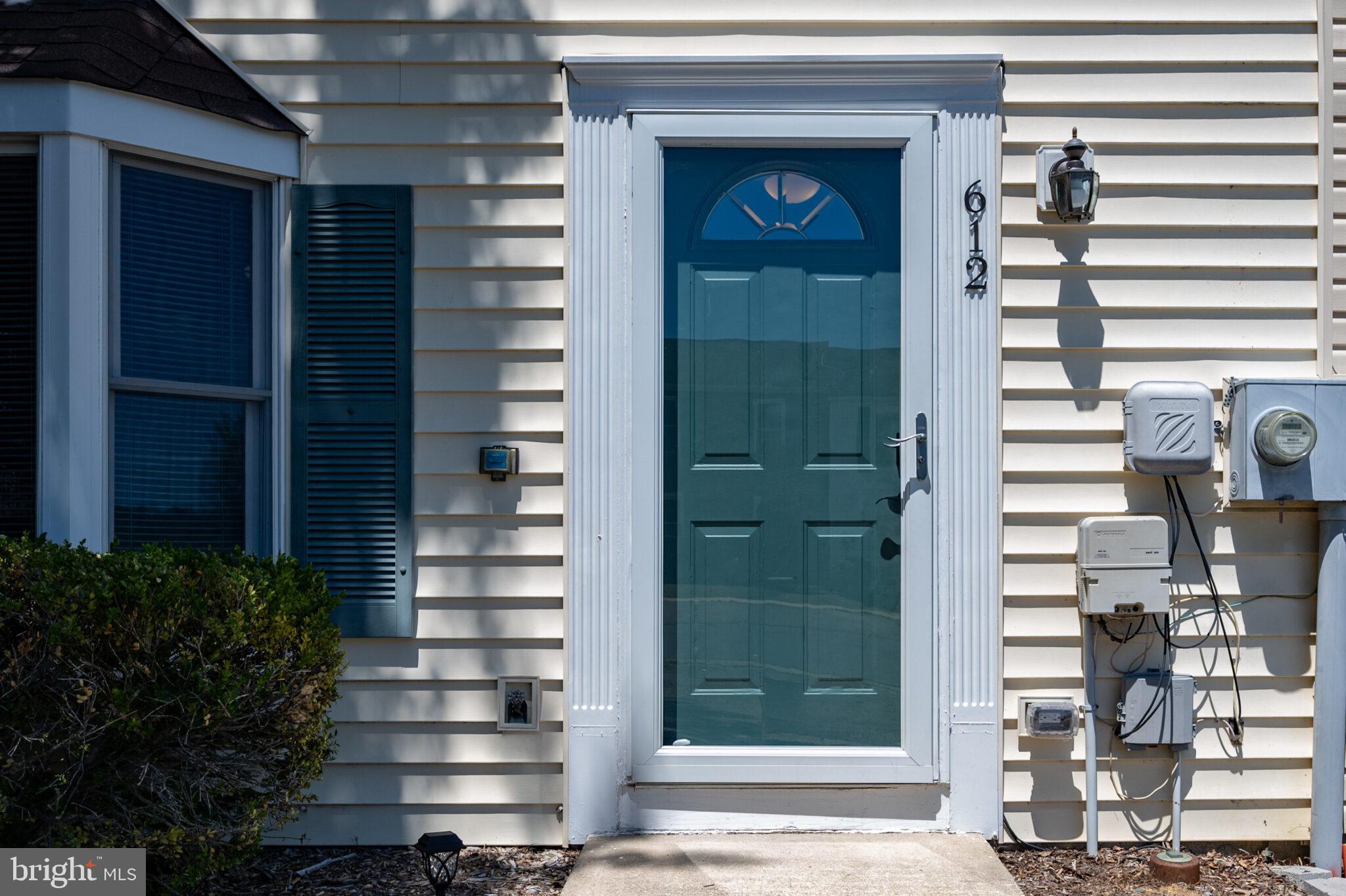 612 HEMLOCK COURT