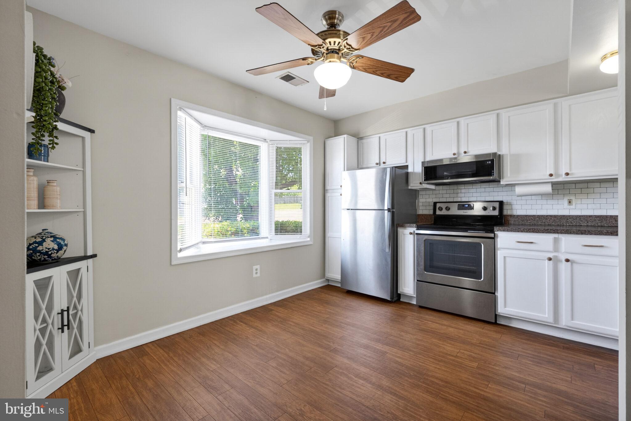 612 HEMLOCK COURT