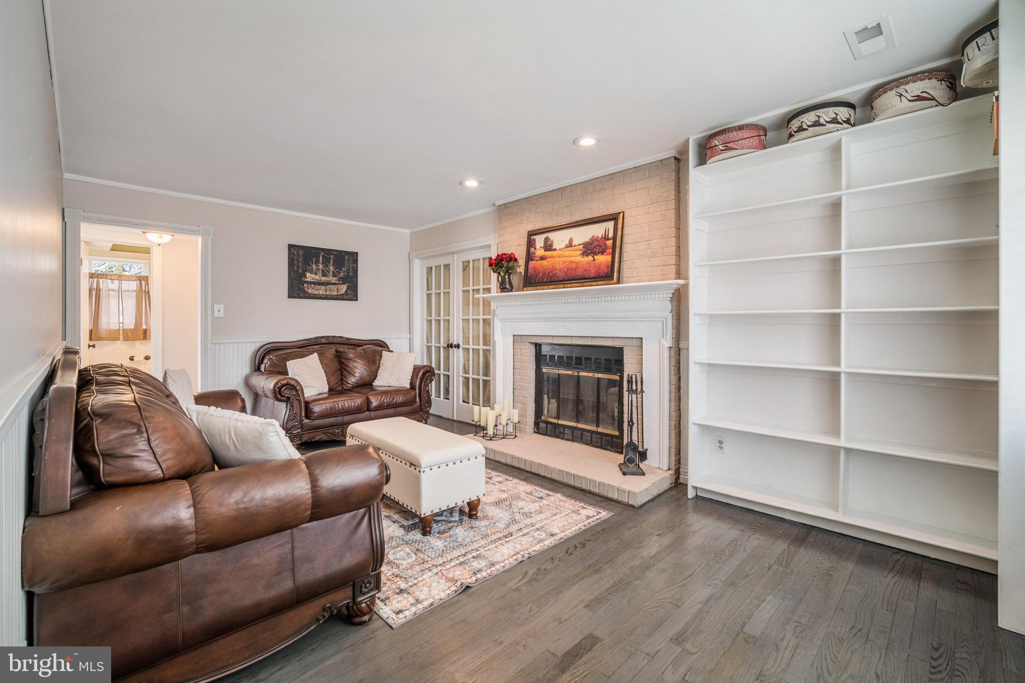 BEAVER LAKES - Residential