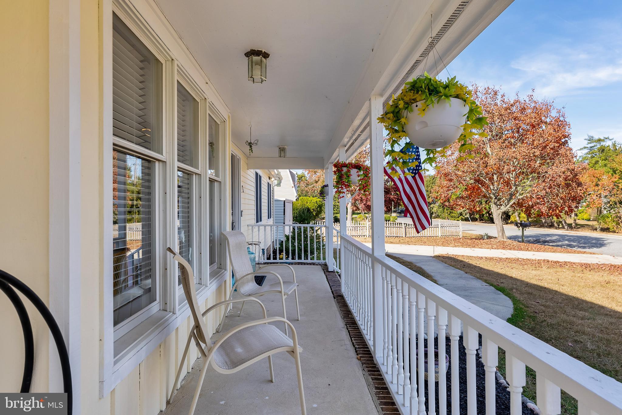 BEAVER LAKES - Residential