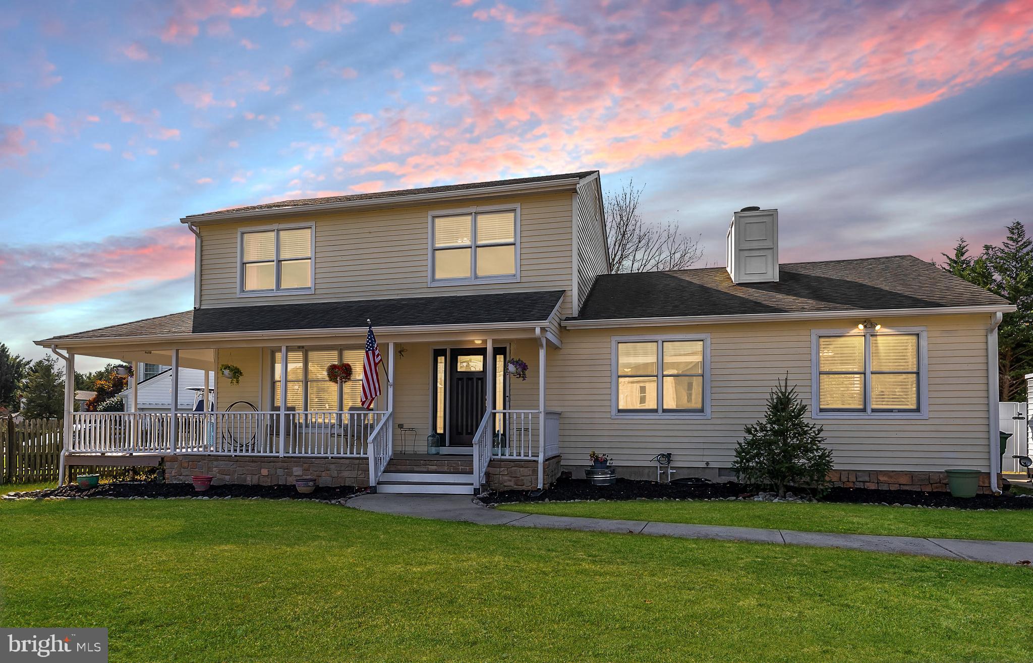 BEAVER LAKES - Residential