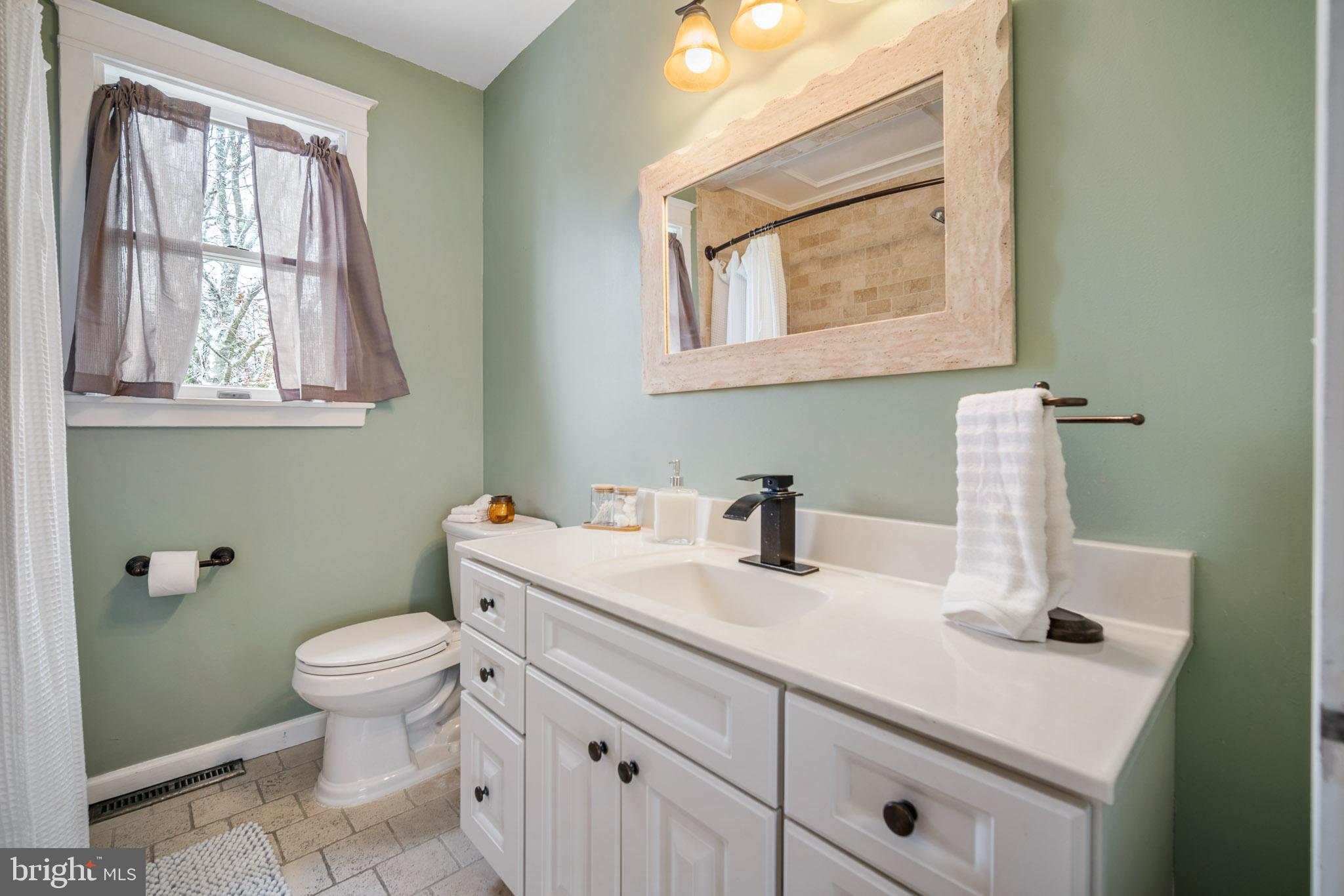 BEAVER LAKES - Residential