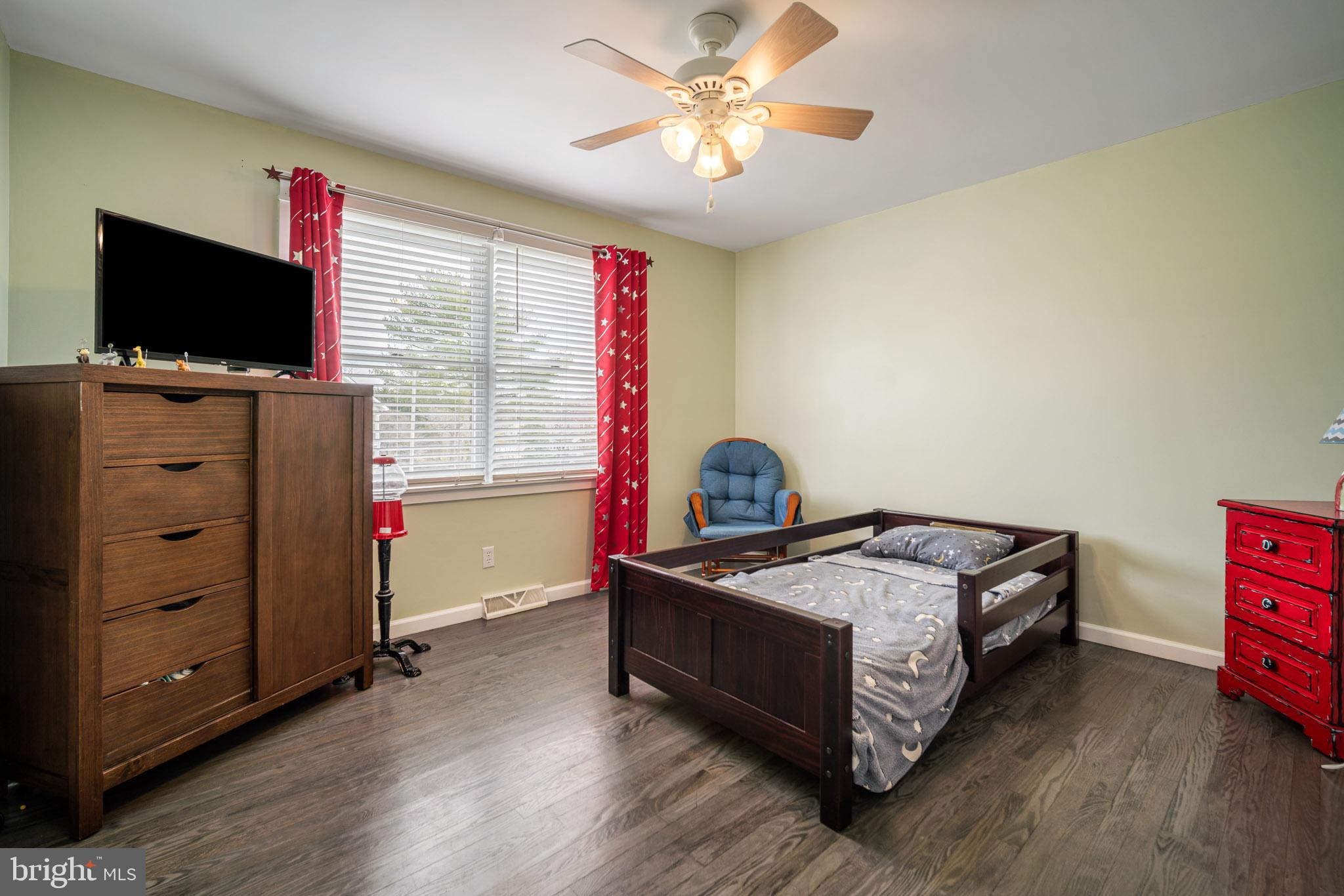 BEAVER LAKES - Residential