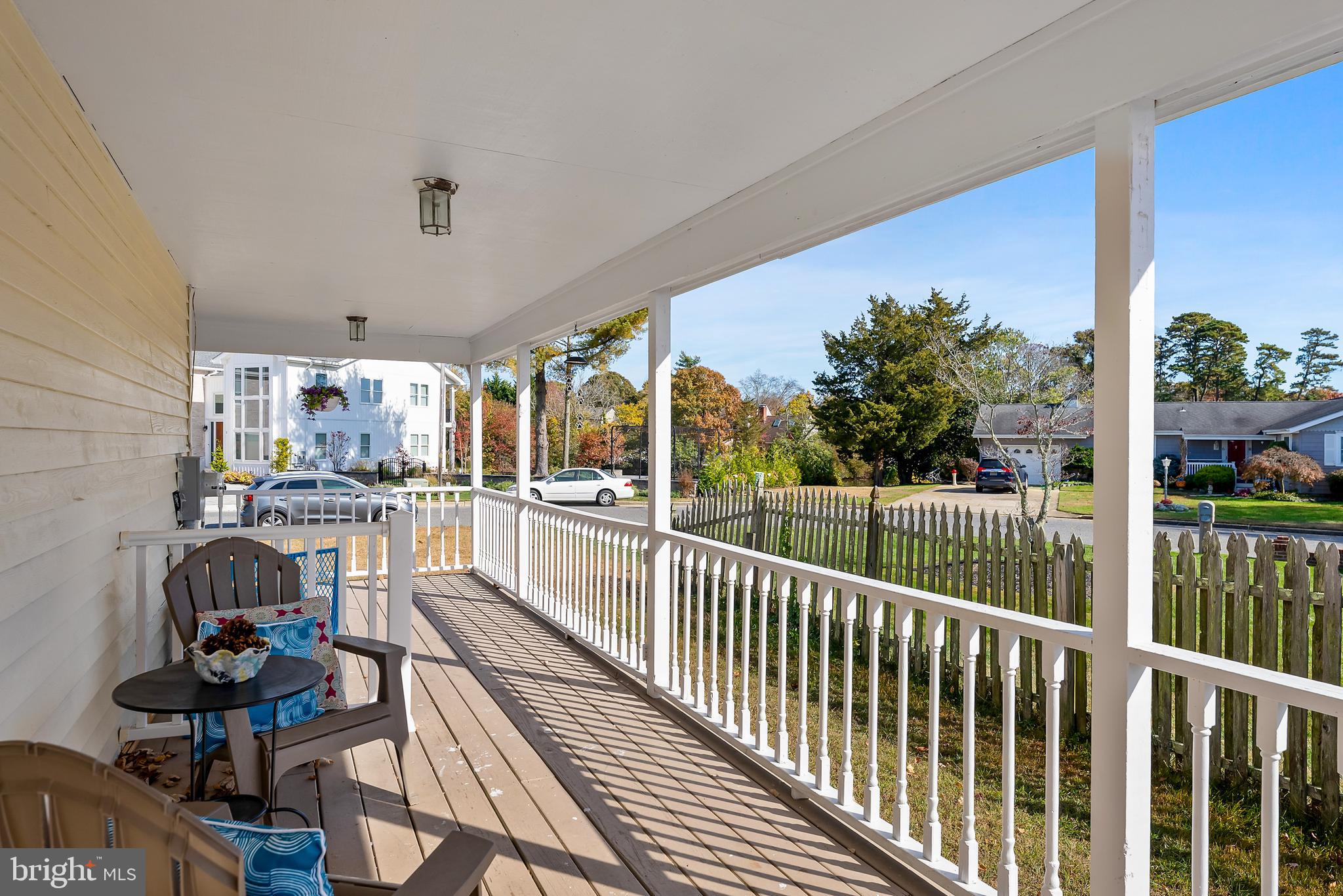 BEAVER LAKES - Residential