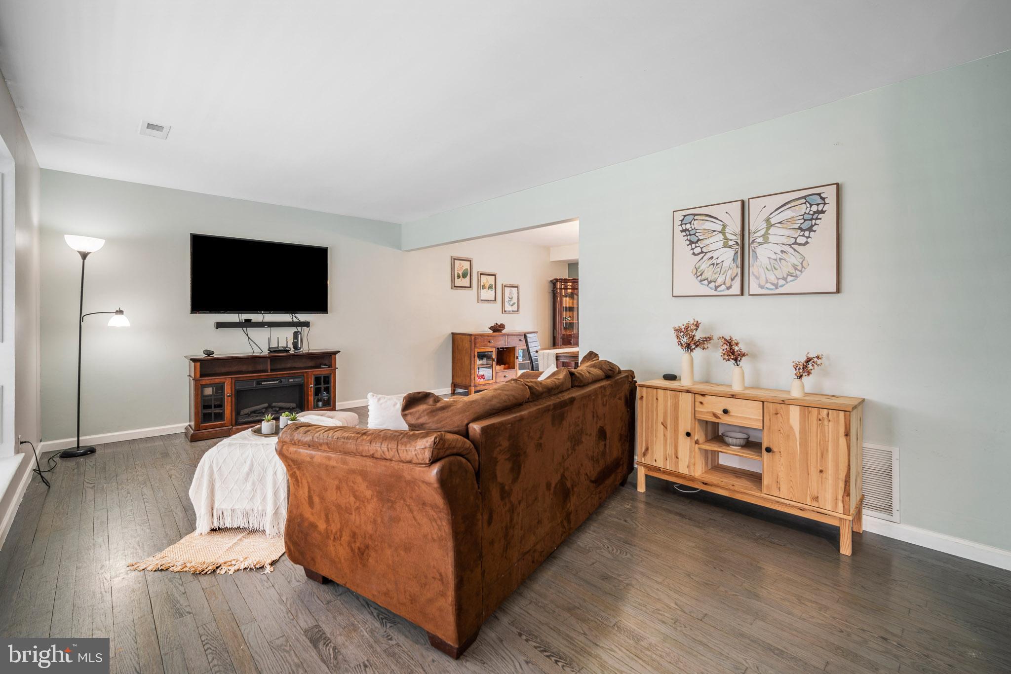 BEAVER LAKES - Residential