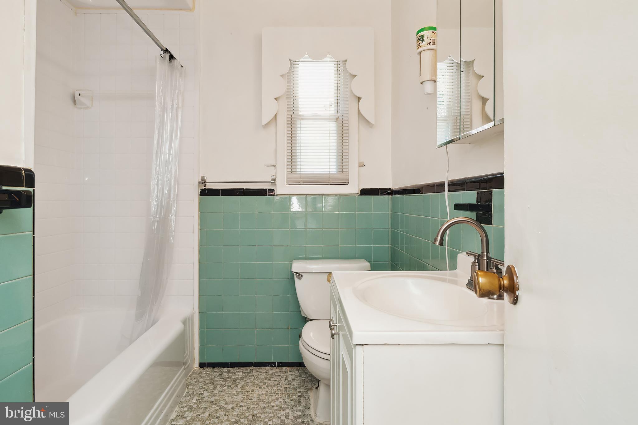 HILLSBOROUGH - Residential