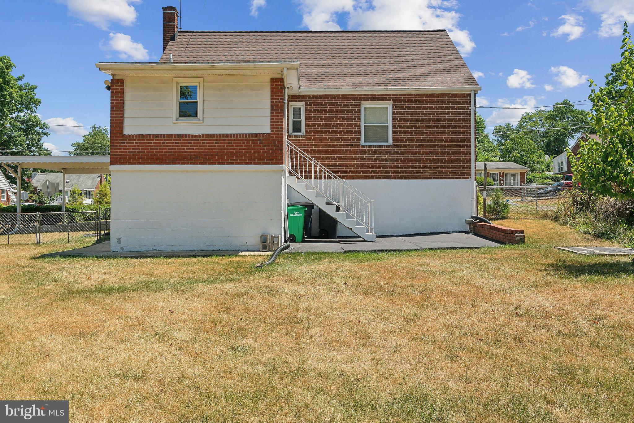 HILLSBOROUGH - Residential