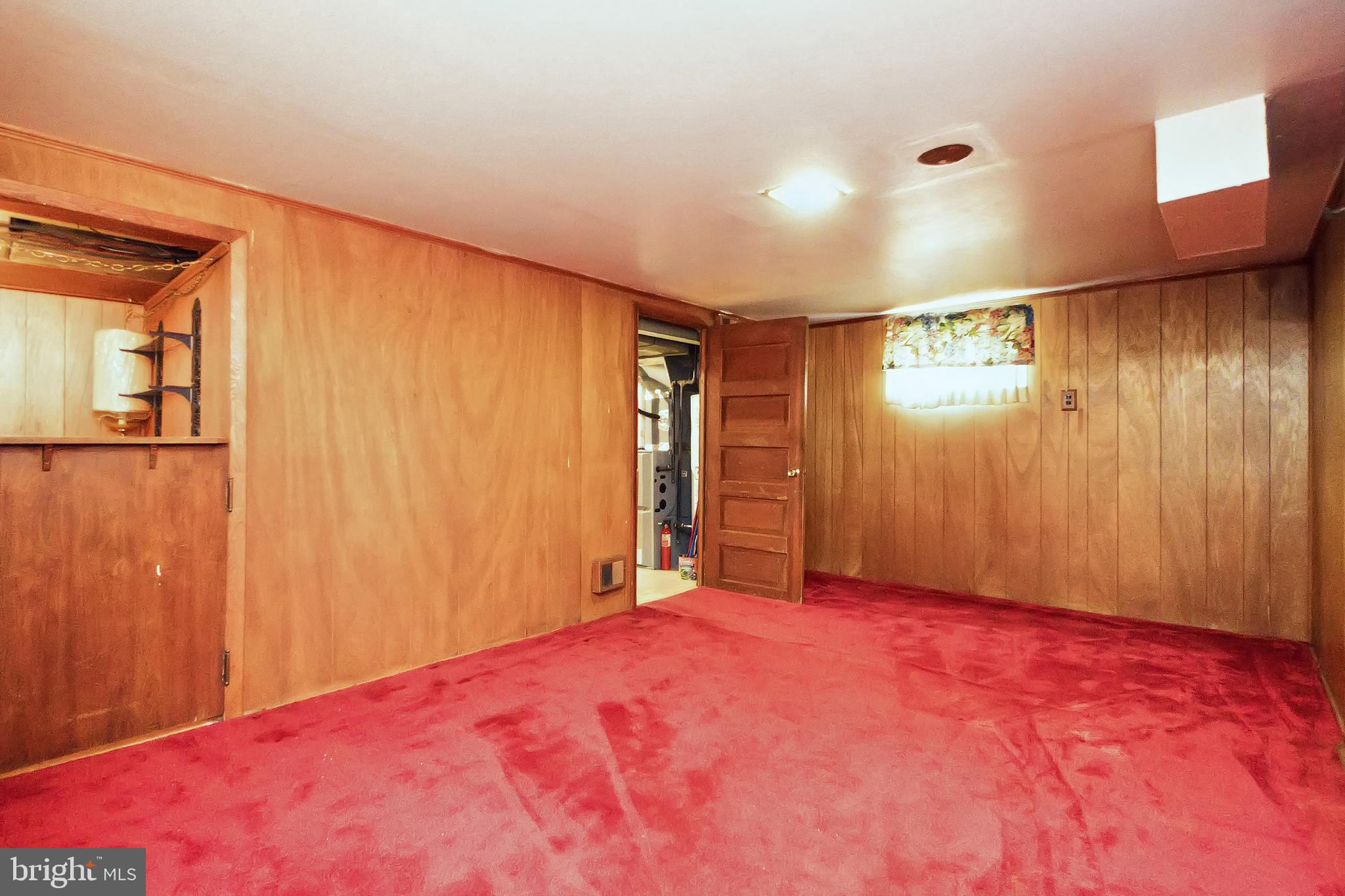 HILLSBOROUGH - Residential