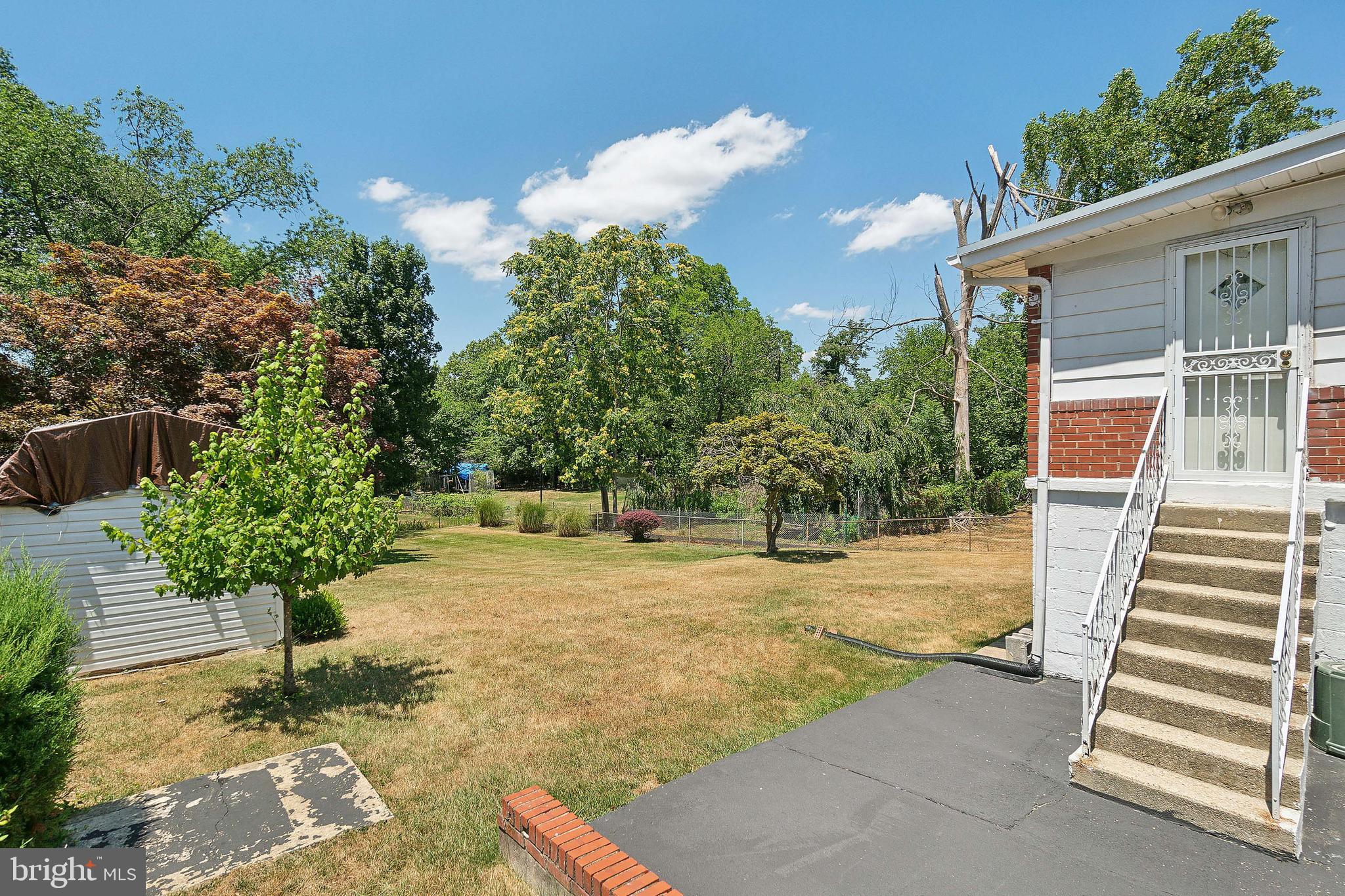 HILLSBOROUGH - Residential