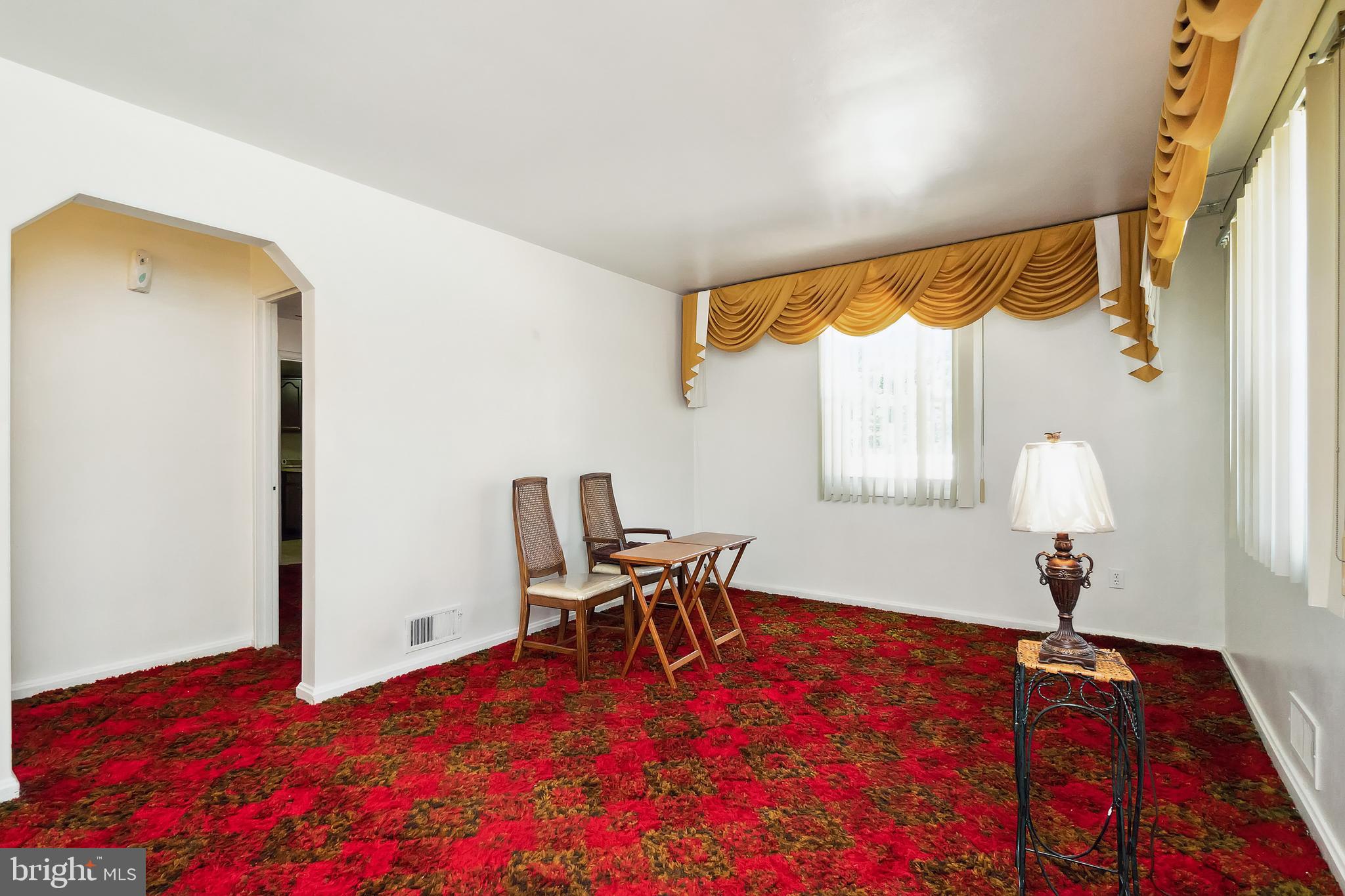 HILLSBOROUGH - Residential