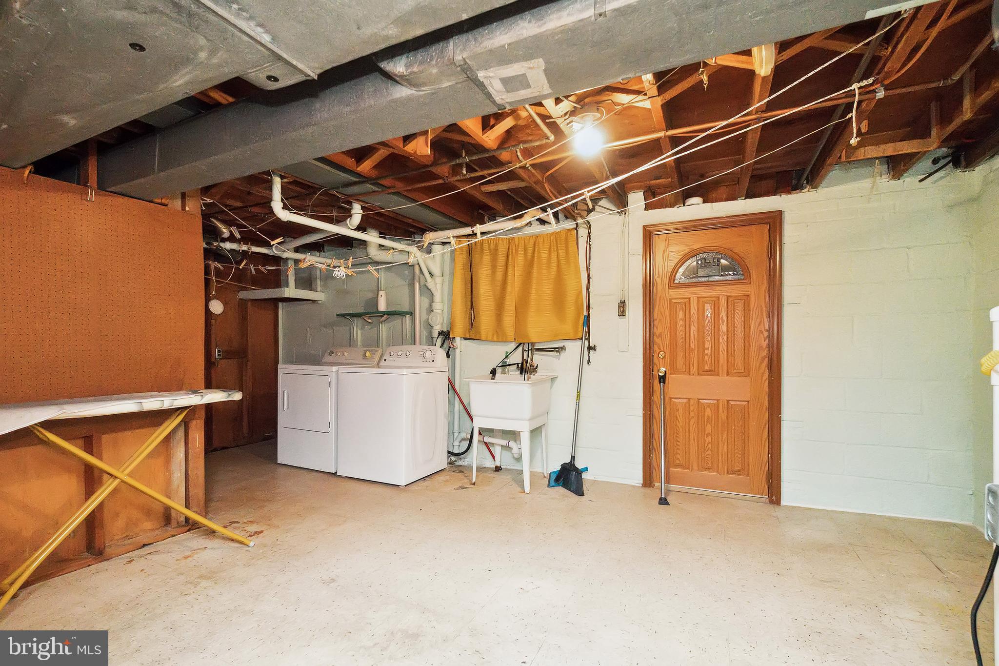 HILLSBOROUGH - Residential