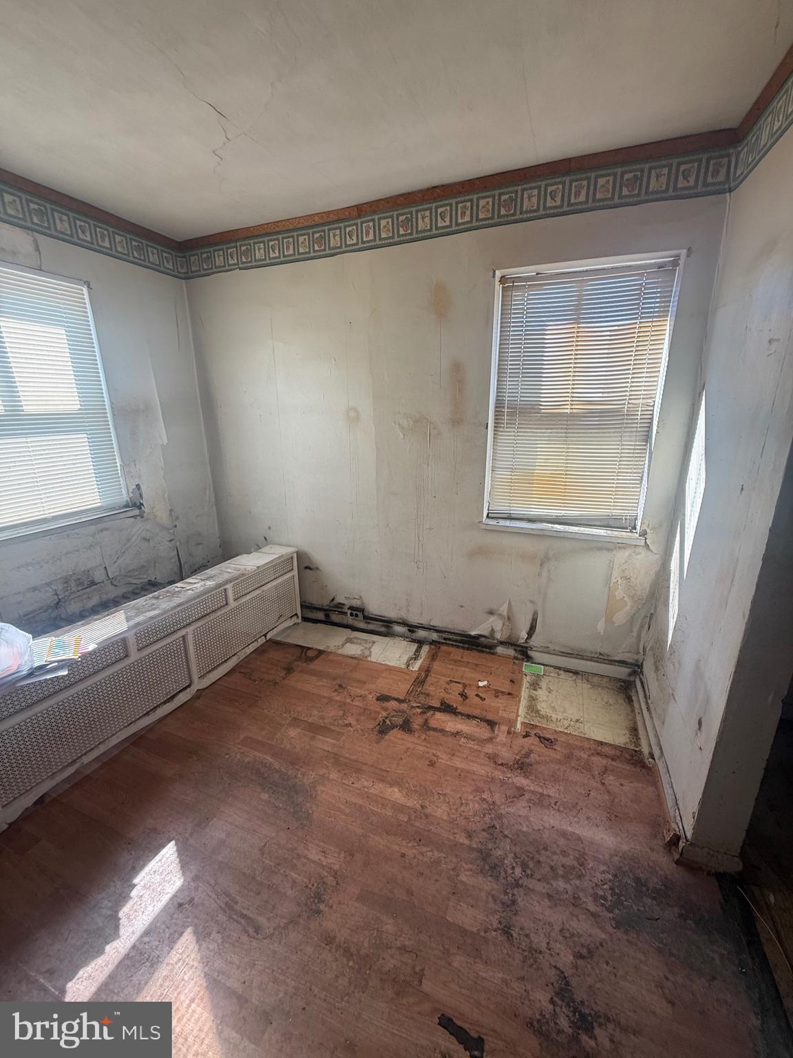 PHILADELPHIA (SOUTH) - Residential Income