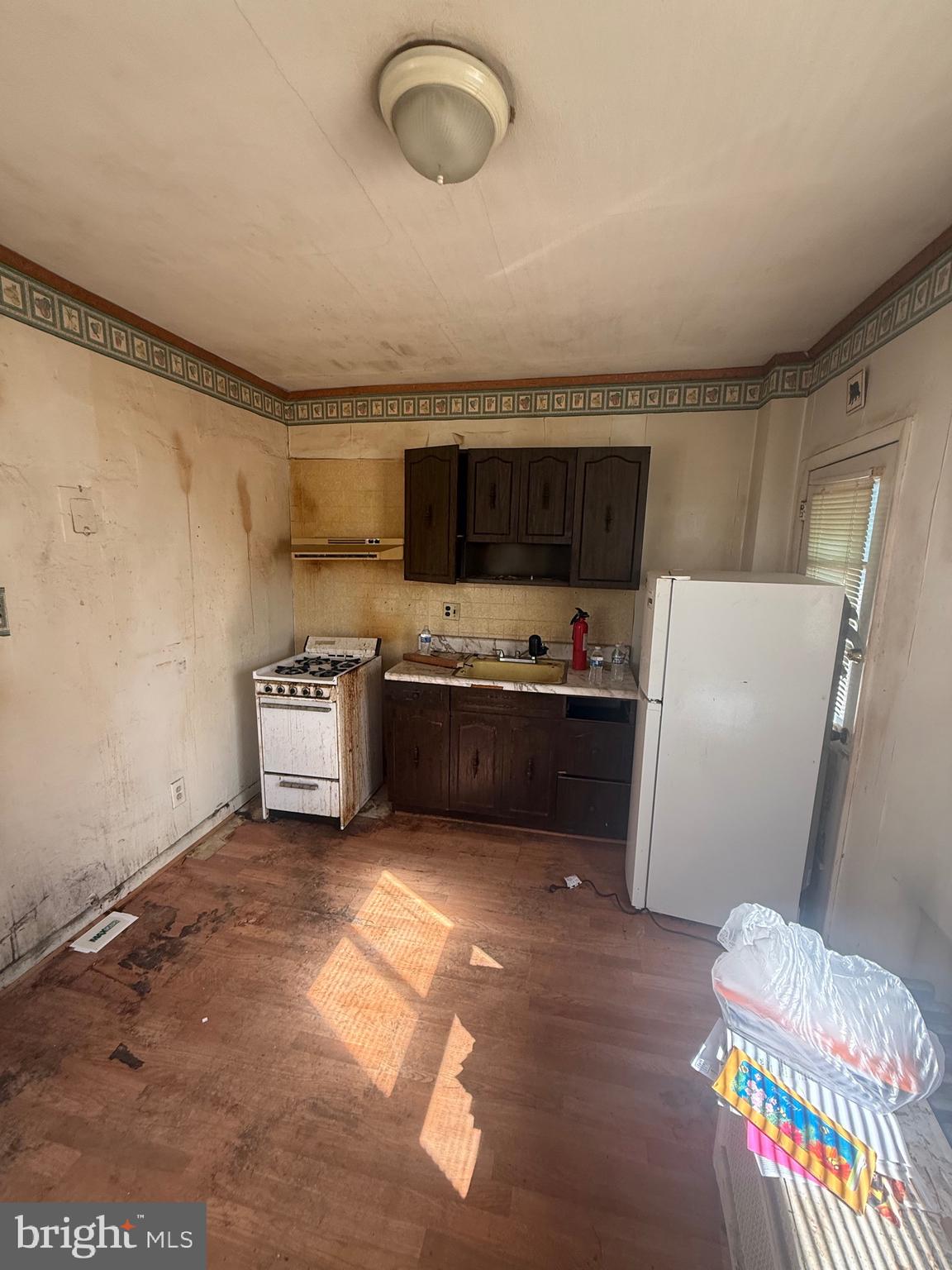 PHILADELPHIA (SOUTH) - Residential Income