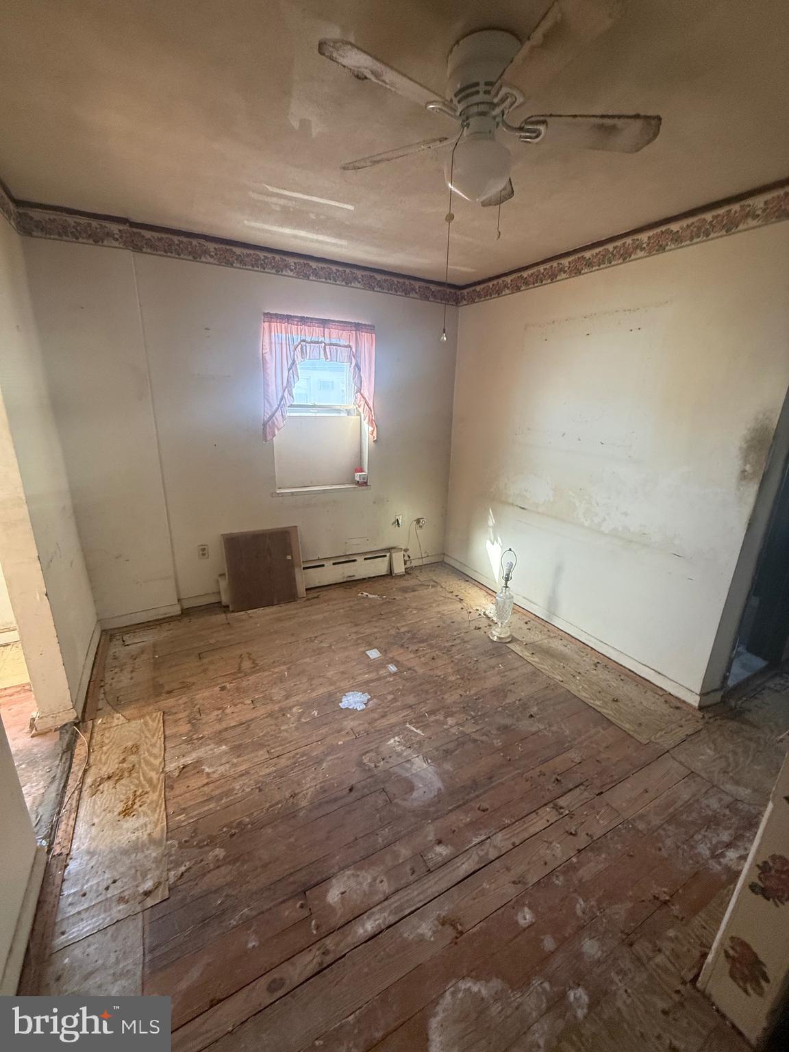 PHILADELPHIA (SOUTH) - Residential Income