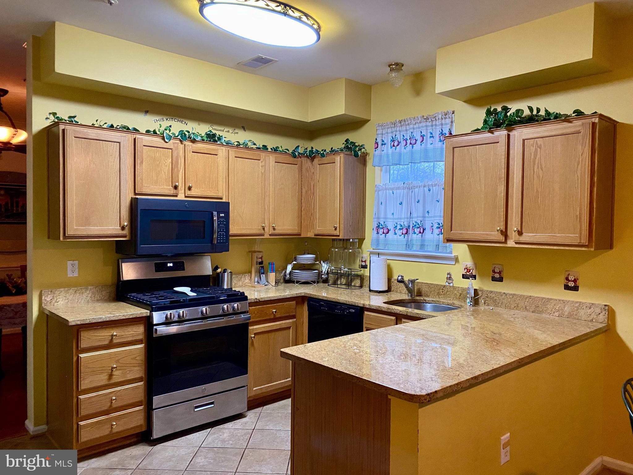 CROTONA PARK - Residential