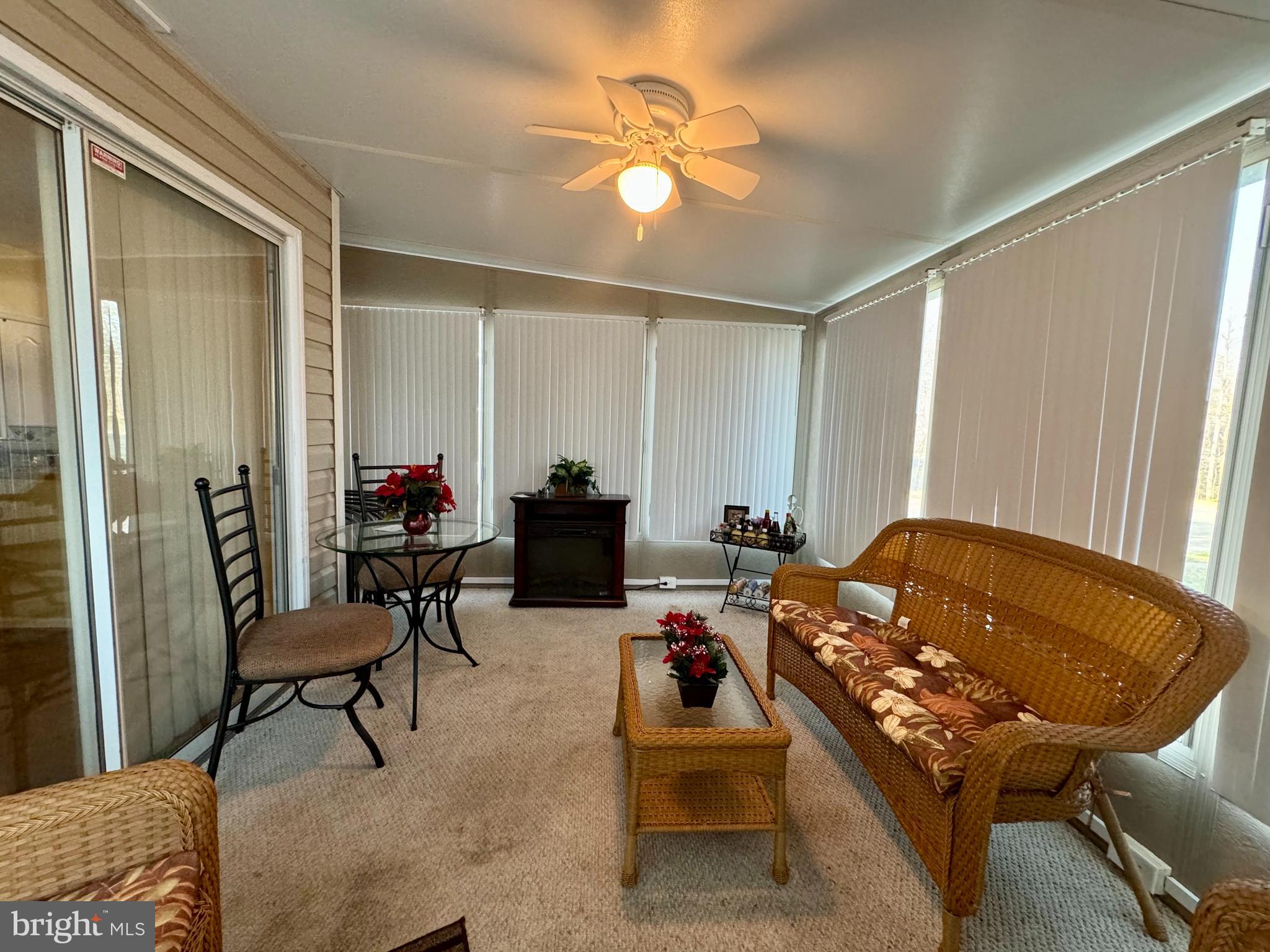 CROTONA PARK - Residential