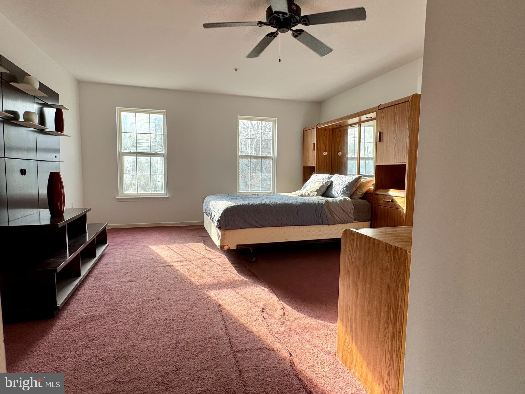 CROTONA PARK - Residential