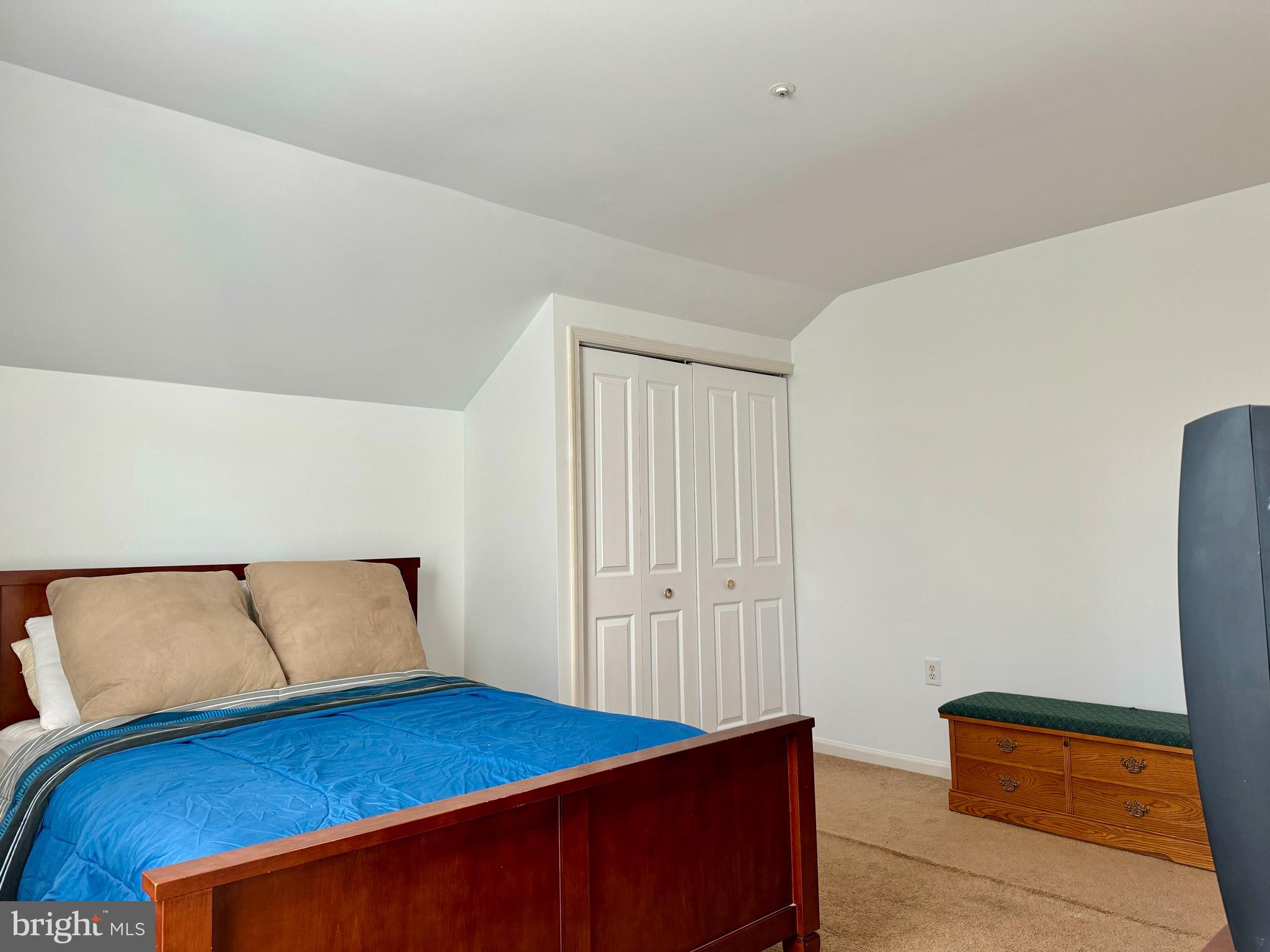 CROTONA PARK - Residential