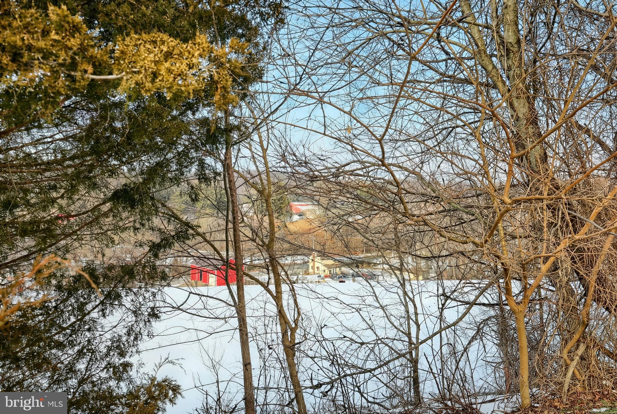 DEERFIELD VILLAGE - Residential