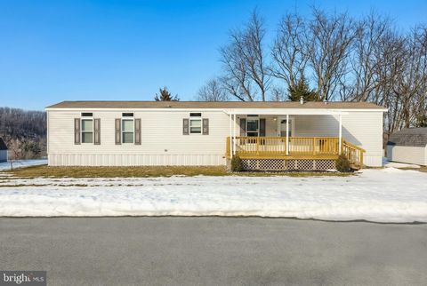 Tiny photo for 108 Fawn Circle Drive, WINDSOR, PA 17366 (MLS # PAYK2097910)