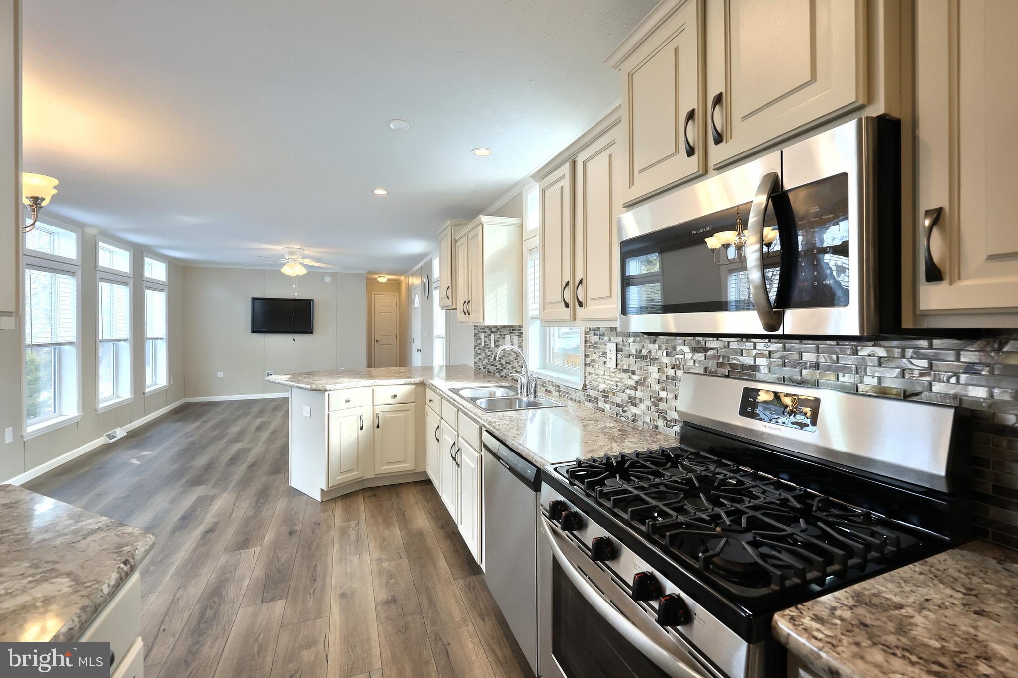 DEERFIELD VILLAGE - Residential